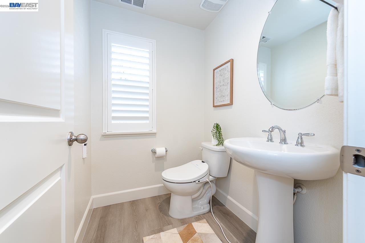 Detail Gallery Image 33 of 56 For 33479 Alvarado Niles Rd, Union City,  CA 94587 - 3 Beds | 3/1 Baths