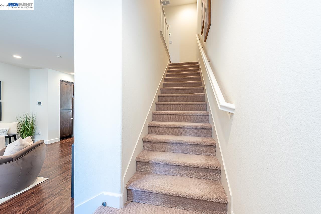 Detail Gallery Image 34 of 56 For 33479 Alvarado Niles Rd, Union City,  CA 94587 - 3 Beds | 3/1 Baths