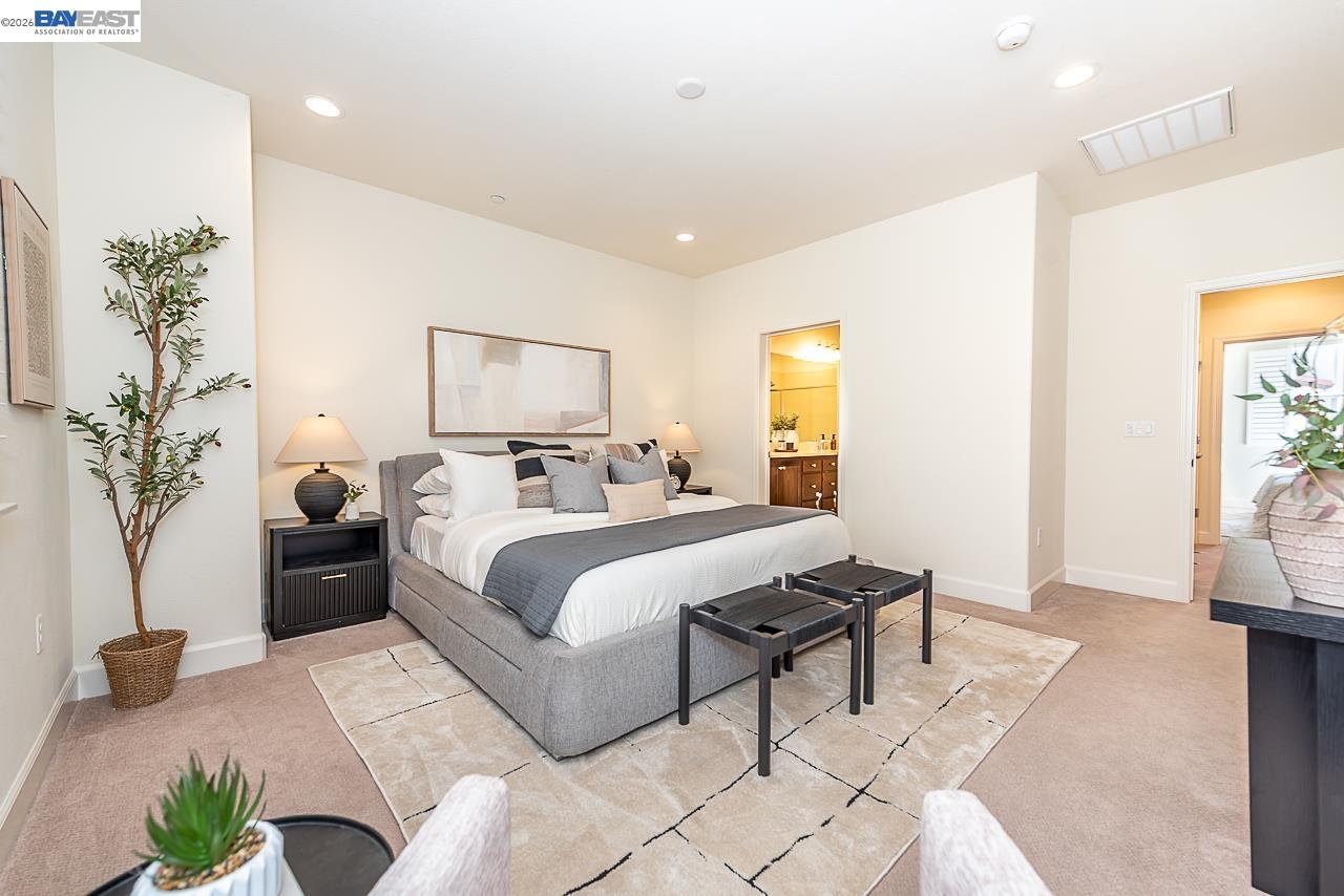 Detail Gallery Image 39 of 56 For 33479 Alvarado Niles Rd, Union City,  CA 94587 - 3 Beds | 3/1 Baths