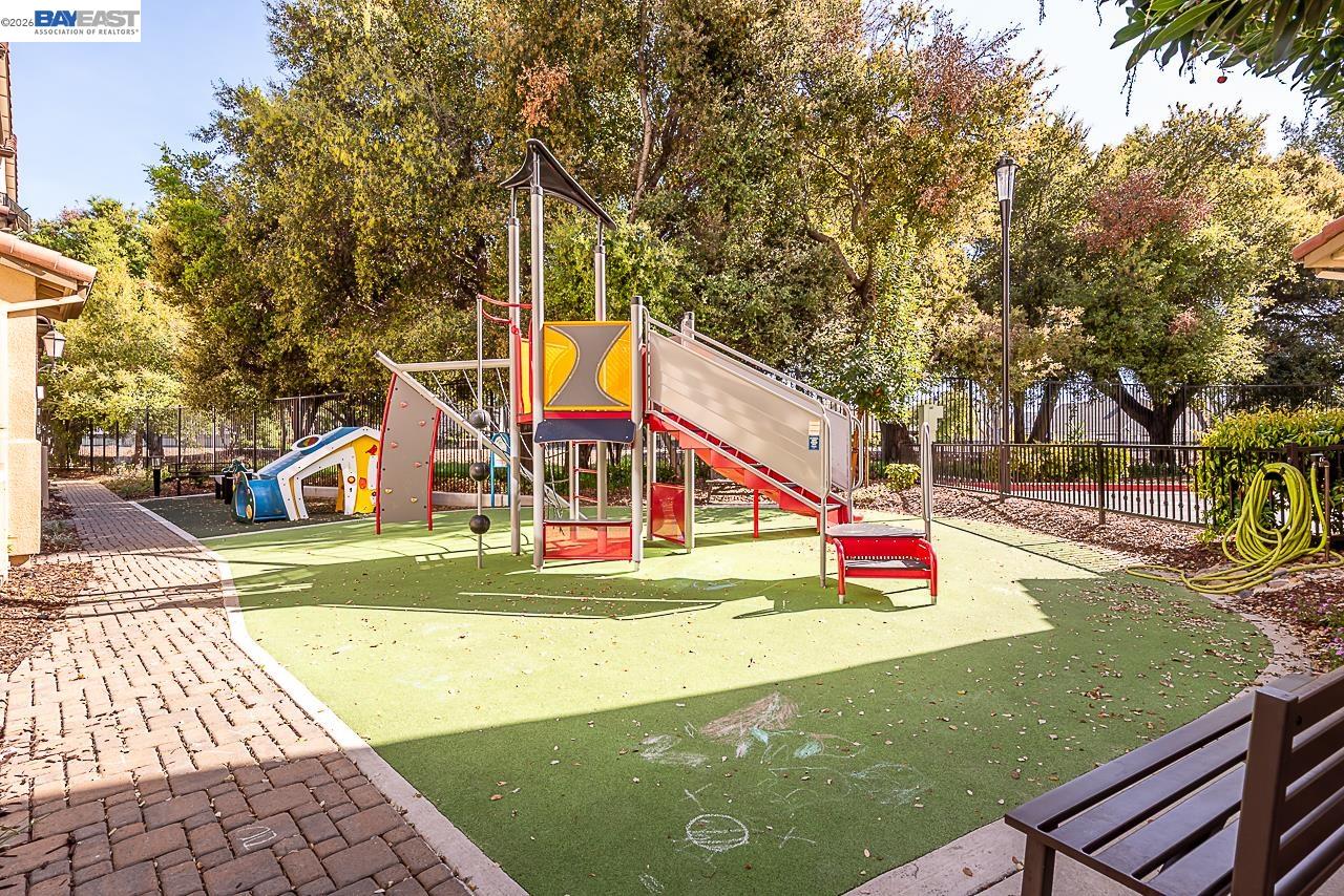 Detail Gallery Image 54 of 56 For 33479 Alvarado Niles Rd, Union City,  CA 94587 - 3 Beds | 3/1 Baths