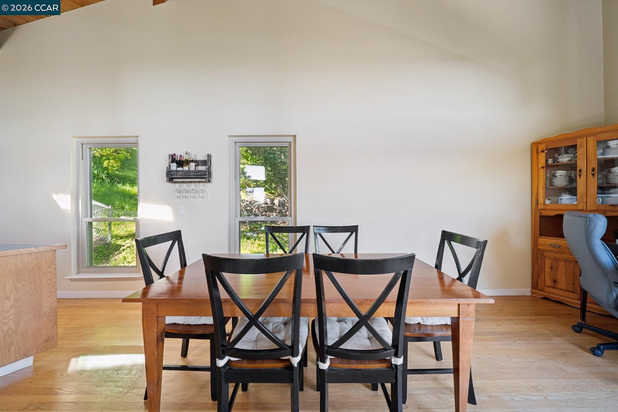 Detail Gallery Image 19 of 51 For 66 Bridge Rd, Novato,  CA 94945 - 3 Beds | 2 Baths