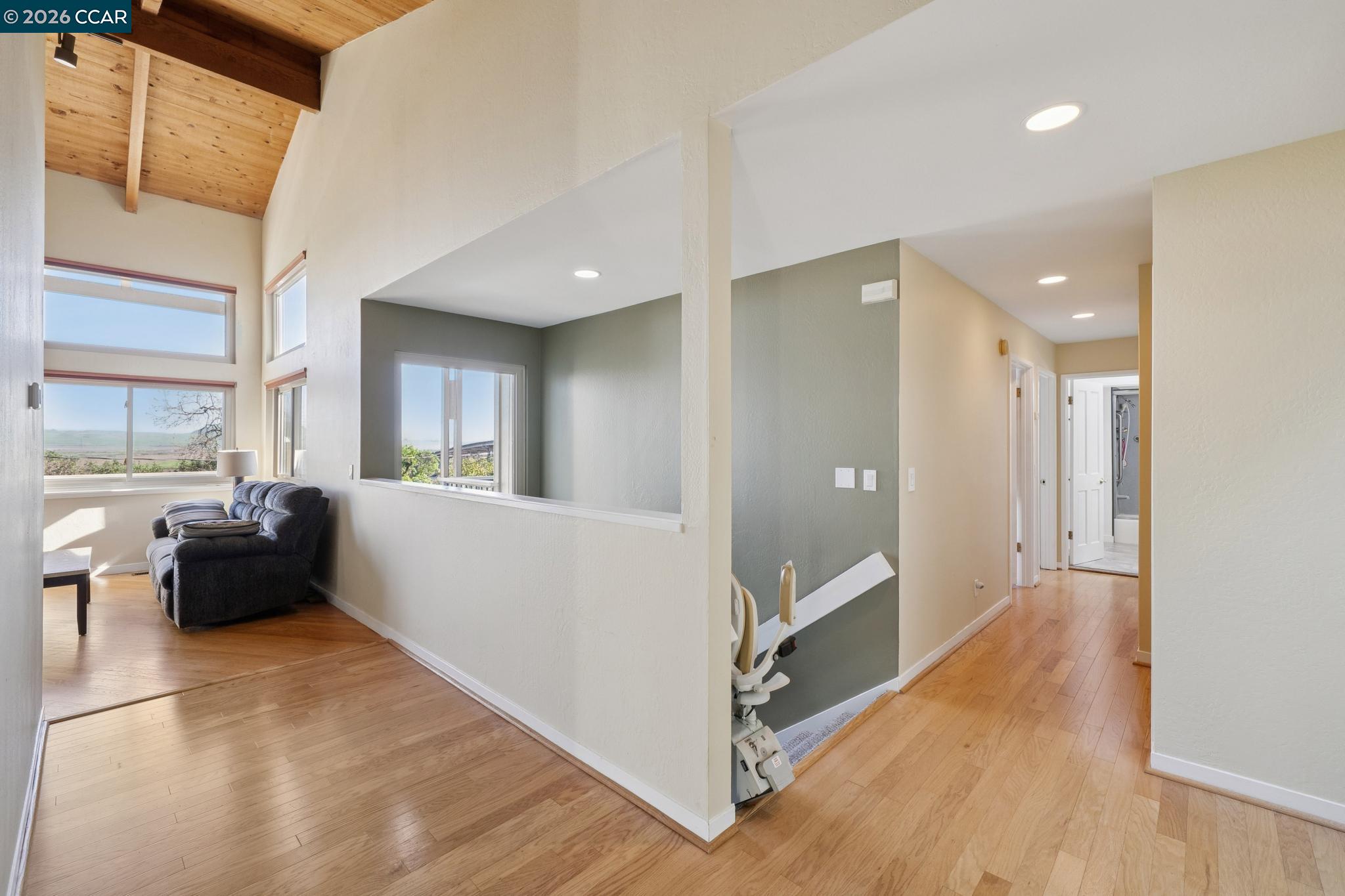 Detail Gallery Image 23 of 51 For 66 Bridge Rd, Novato,  CA 94945 - 3 Beds | 2 Baths