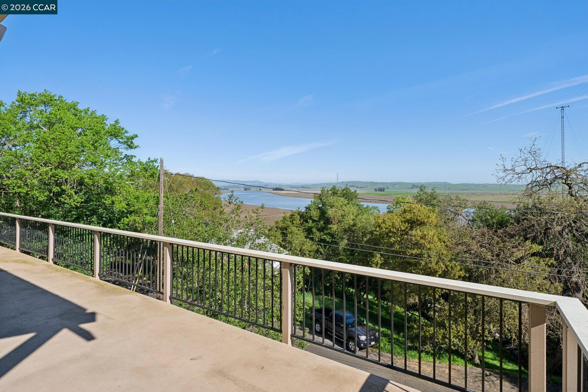 Detail Gallery Image 39 of 51 For 66 Bridge Rd, Novato,  CA 94945 - 3 Beds | 2 Baths