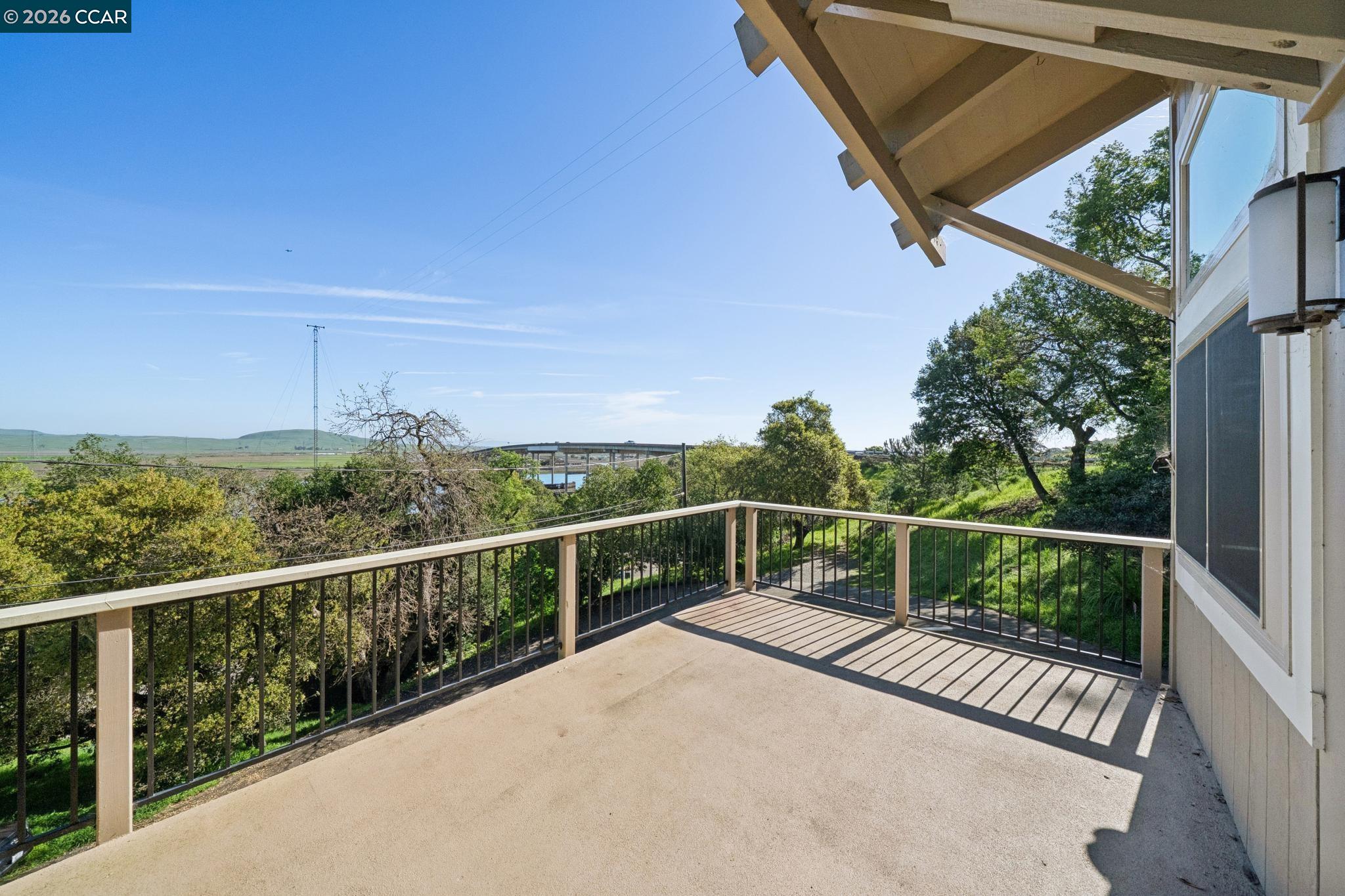 Detail Gallery Image 41 of 51 For 66 Bridge Rd, Novato,  CA 94945 - 3 Beds | 2 Baths