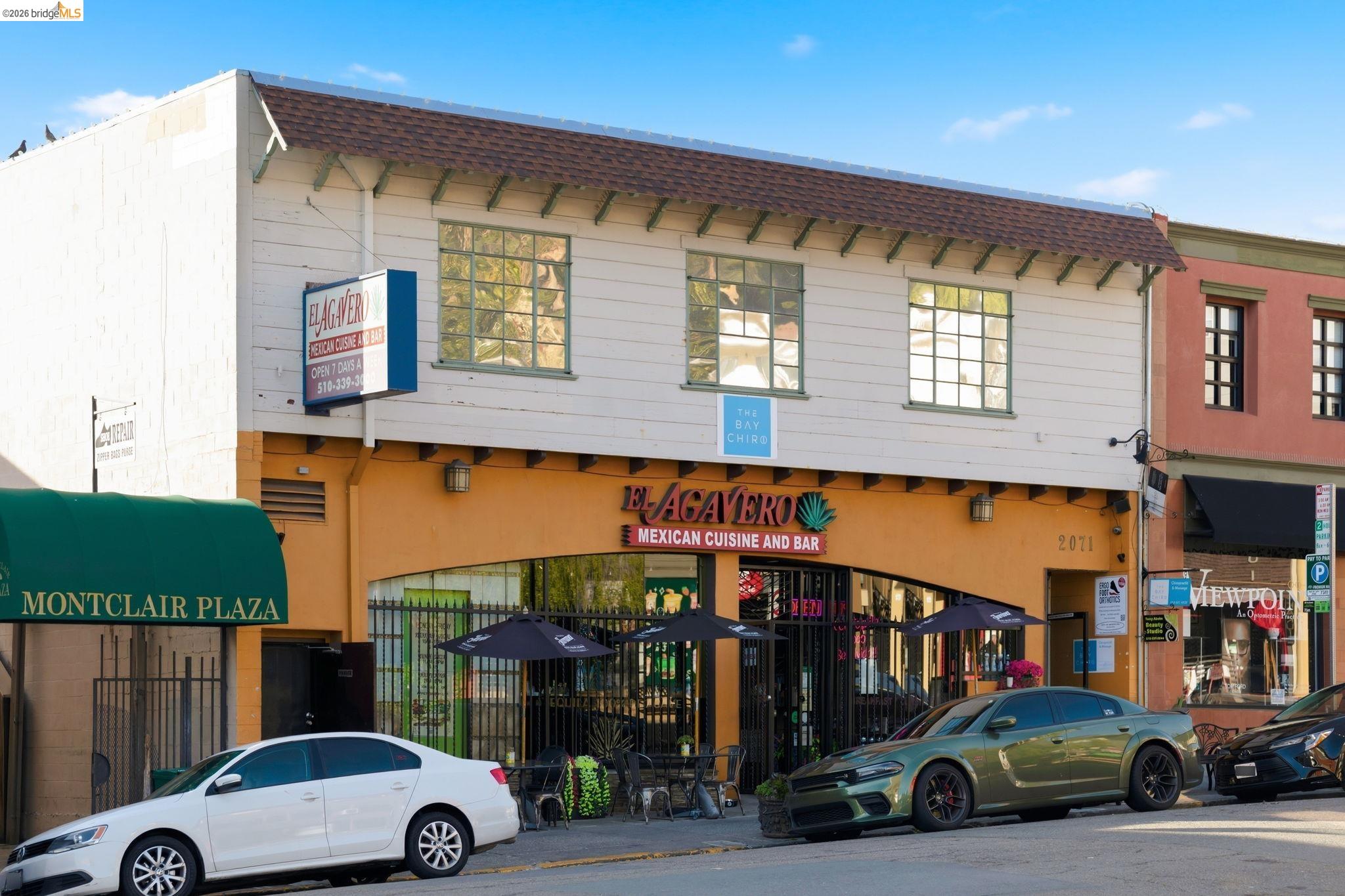 Detail Gallery Image 54 of 58 For 5701 Snake Rd, Oakland,  CA 94611 - 2 Beds | 2 Baths