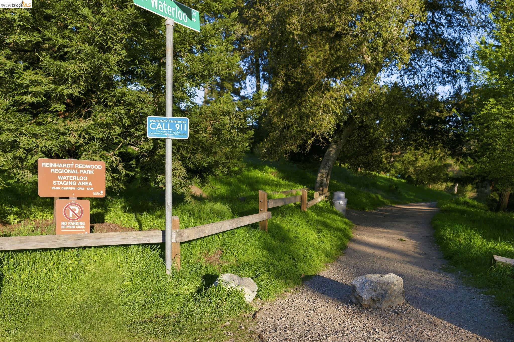 Detail Gallery Image 57 of 58 For 5701 Snake Rd, Oakland,  CA 94611 - 2 Beds | 2 Baths