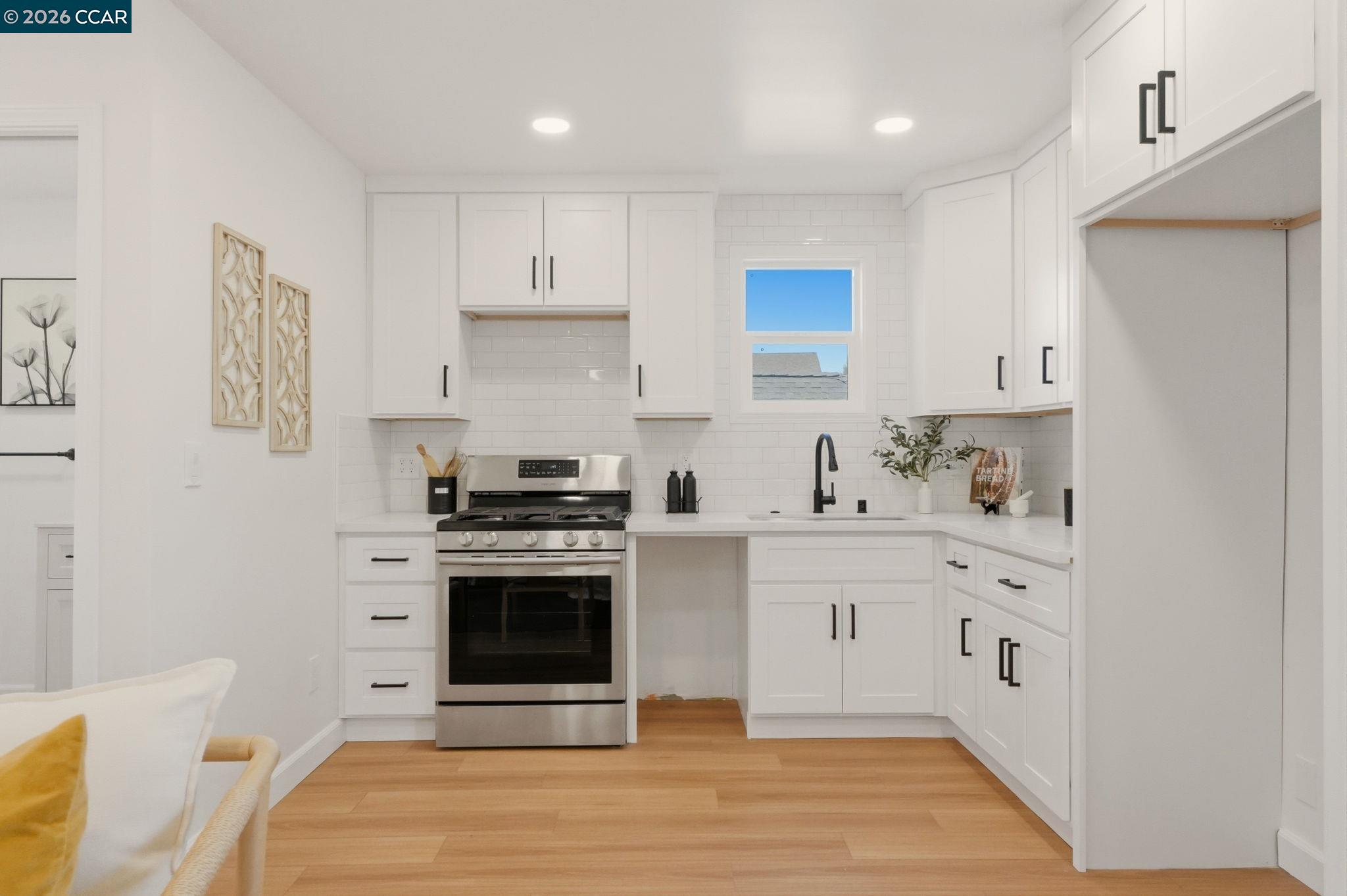 Detail Gallery Image 38 of 58 For 3214 California St, Berkeley,  CA 94703 - 4 Beds | 2 Baths