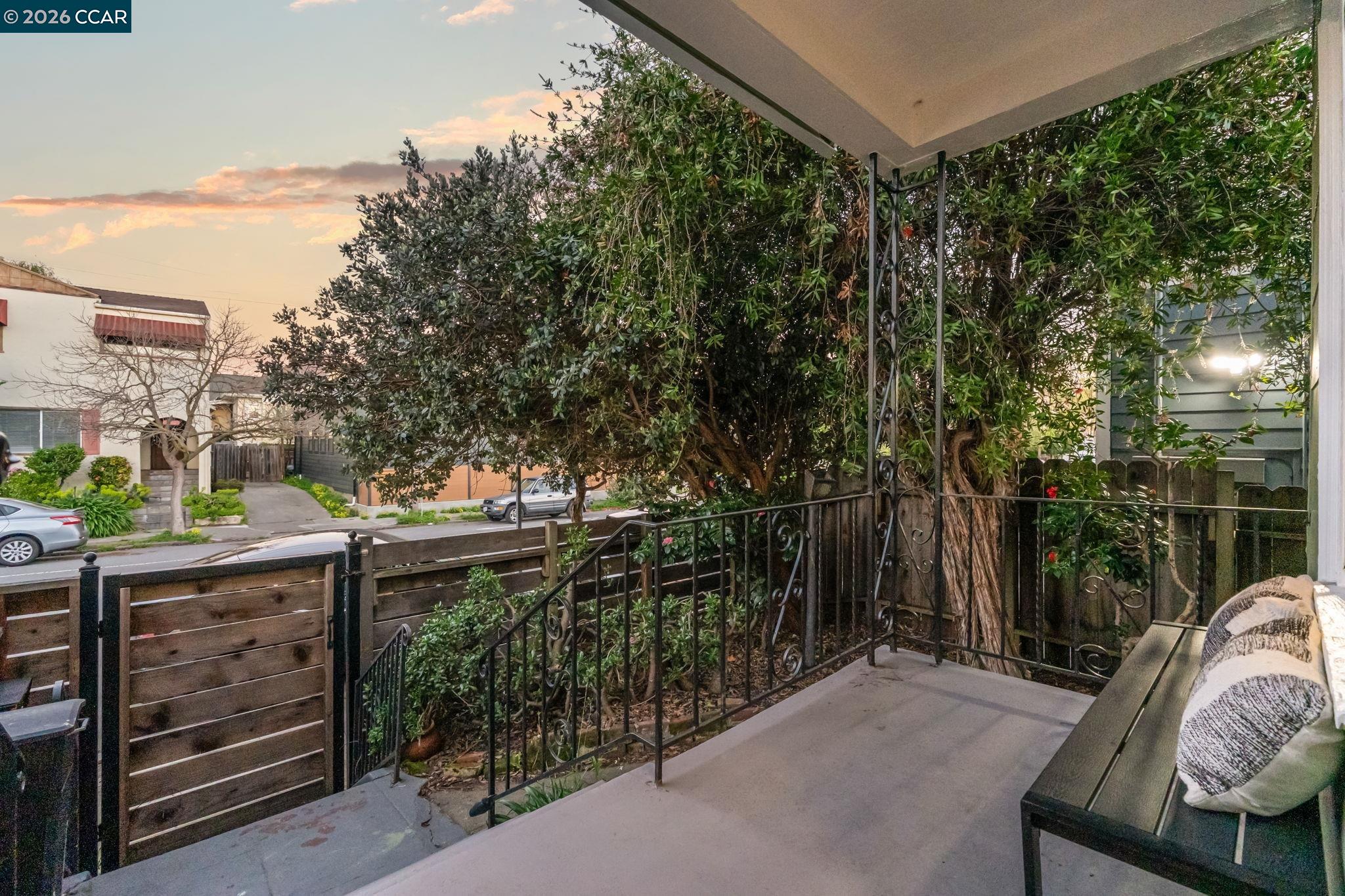 Detail Gallery Image 55 of 58 For 3214 California St, Berkeley,  CA 94703 - 4 Beds | 2 Baths