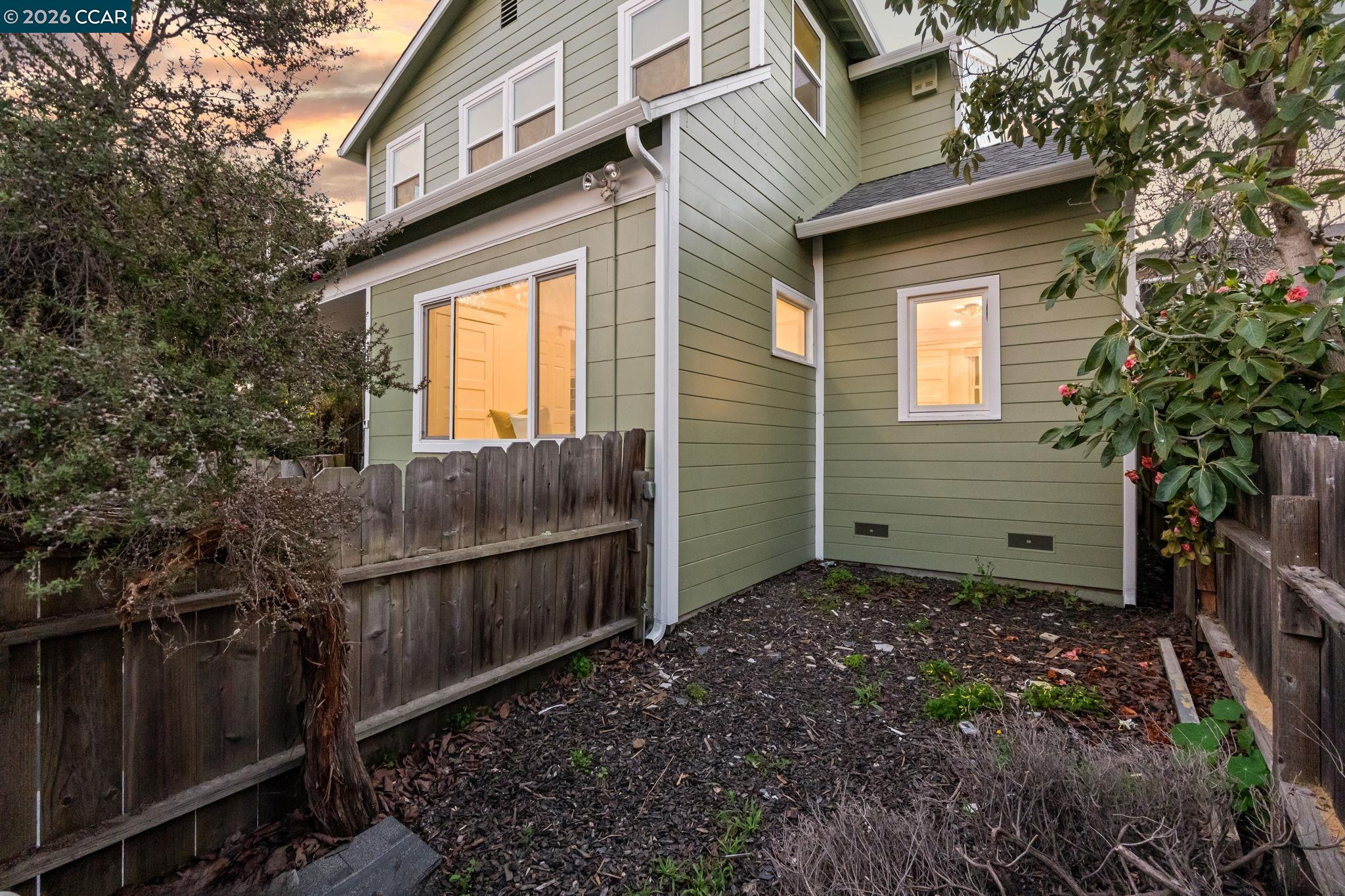 Detail Gallery Image 56 of 58 For 3214 California St, Berkeley,  CA 94703 - 4 Beds | 2 Baths