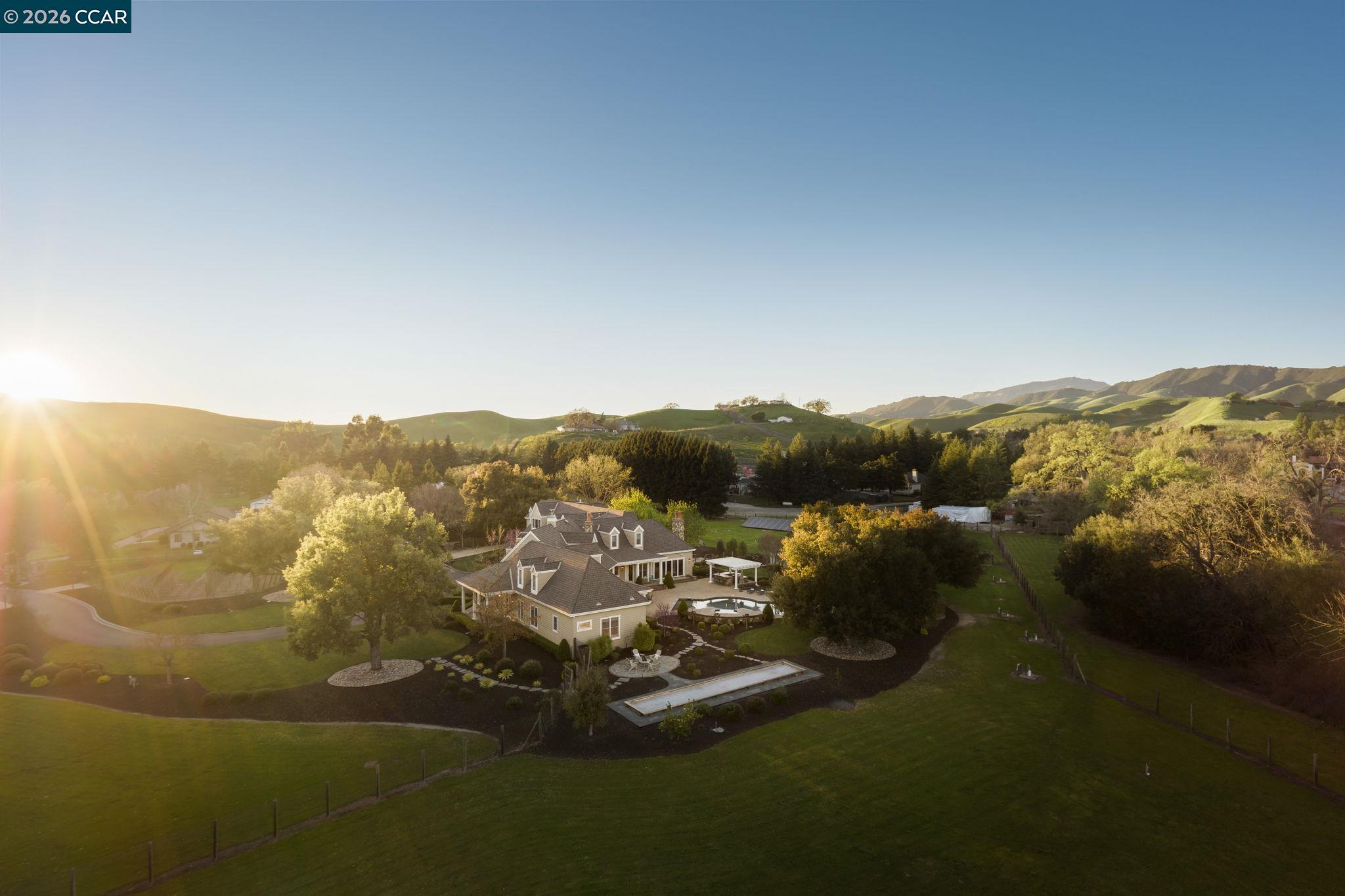 Detail Gallery Image 7 of 60 For 5401 Penny Ln, Danville,  CA 94506 - 5 Beds | 4/2 Baths