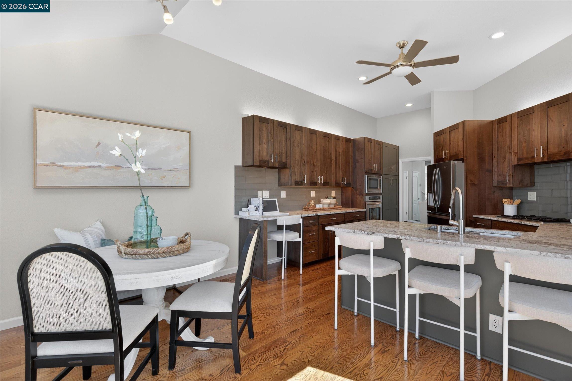 Detail Gallery Image 13 of 45 For 4059 W Lakeshore Dr, San Ramon,  CA 94582 - 3 Beds | 3 Baths