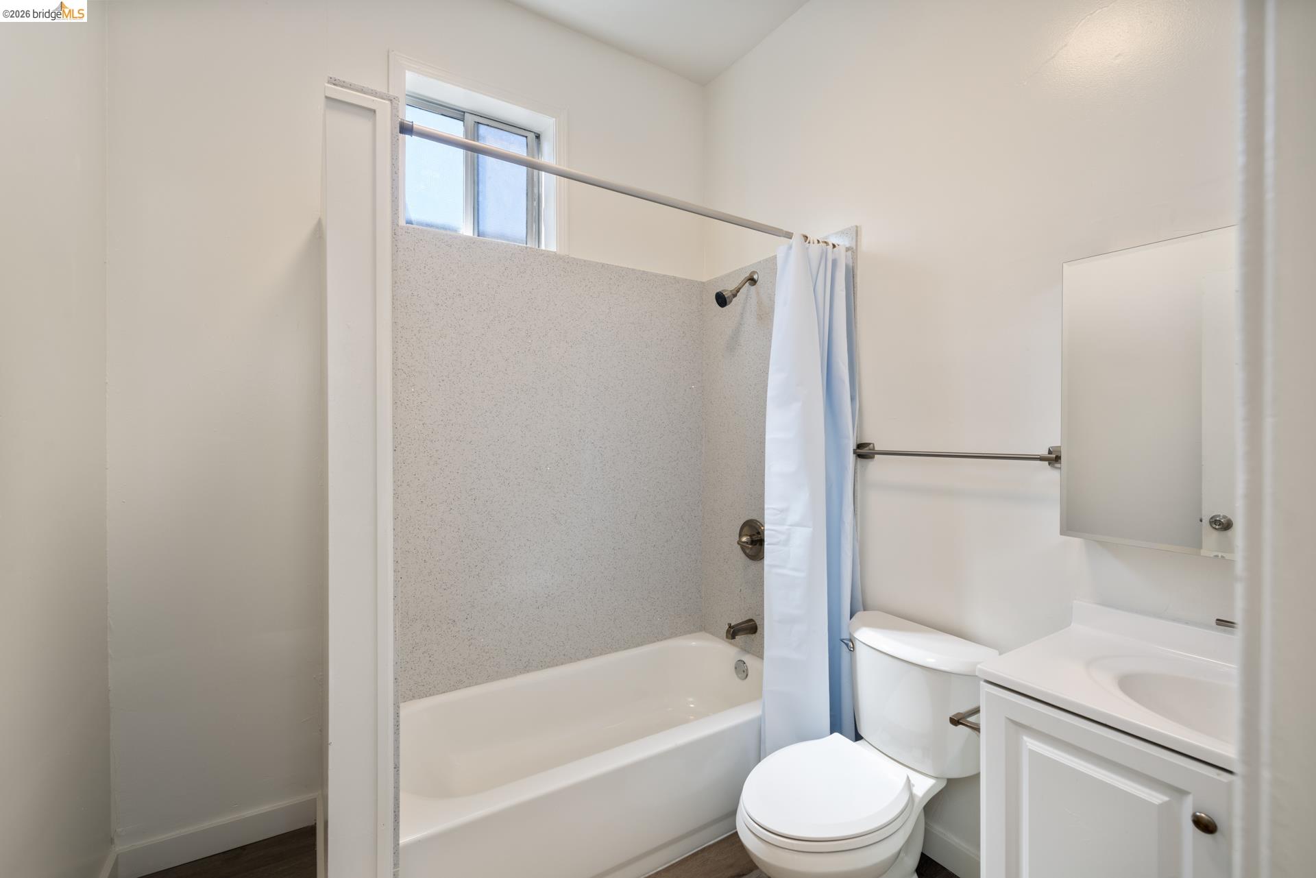 Detail Gallery Image 11 of 34 For 3403 Harlan St, Oakland,  CA 94608 - – Beds | – Baths