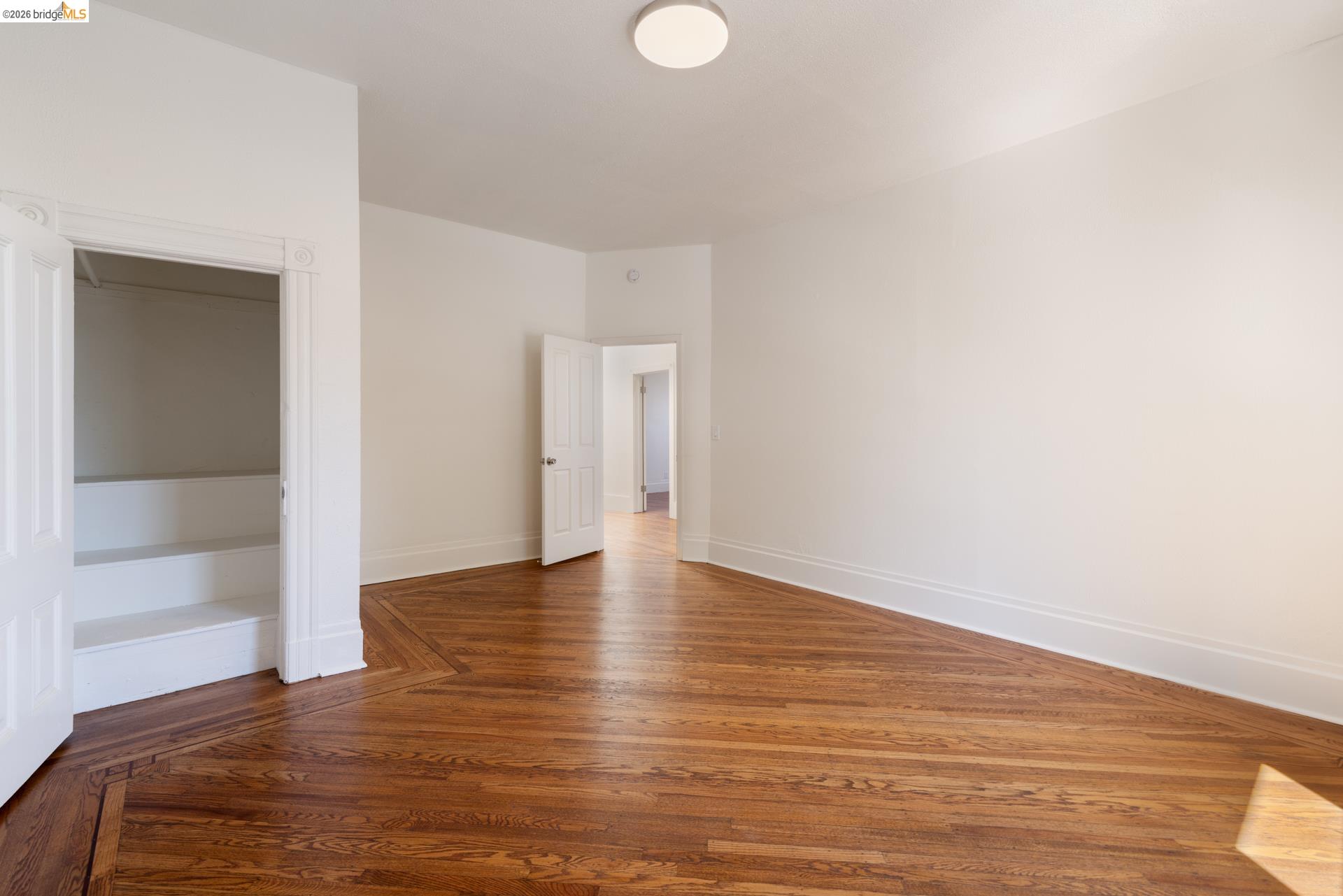 Detail Gallery Image 7 of 34 For 3403 Harlan St, Oakland,  CA 94608 - – Beds | – Baths