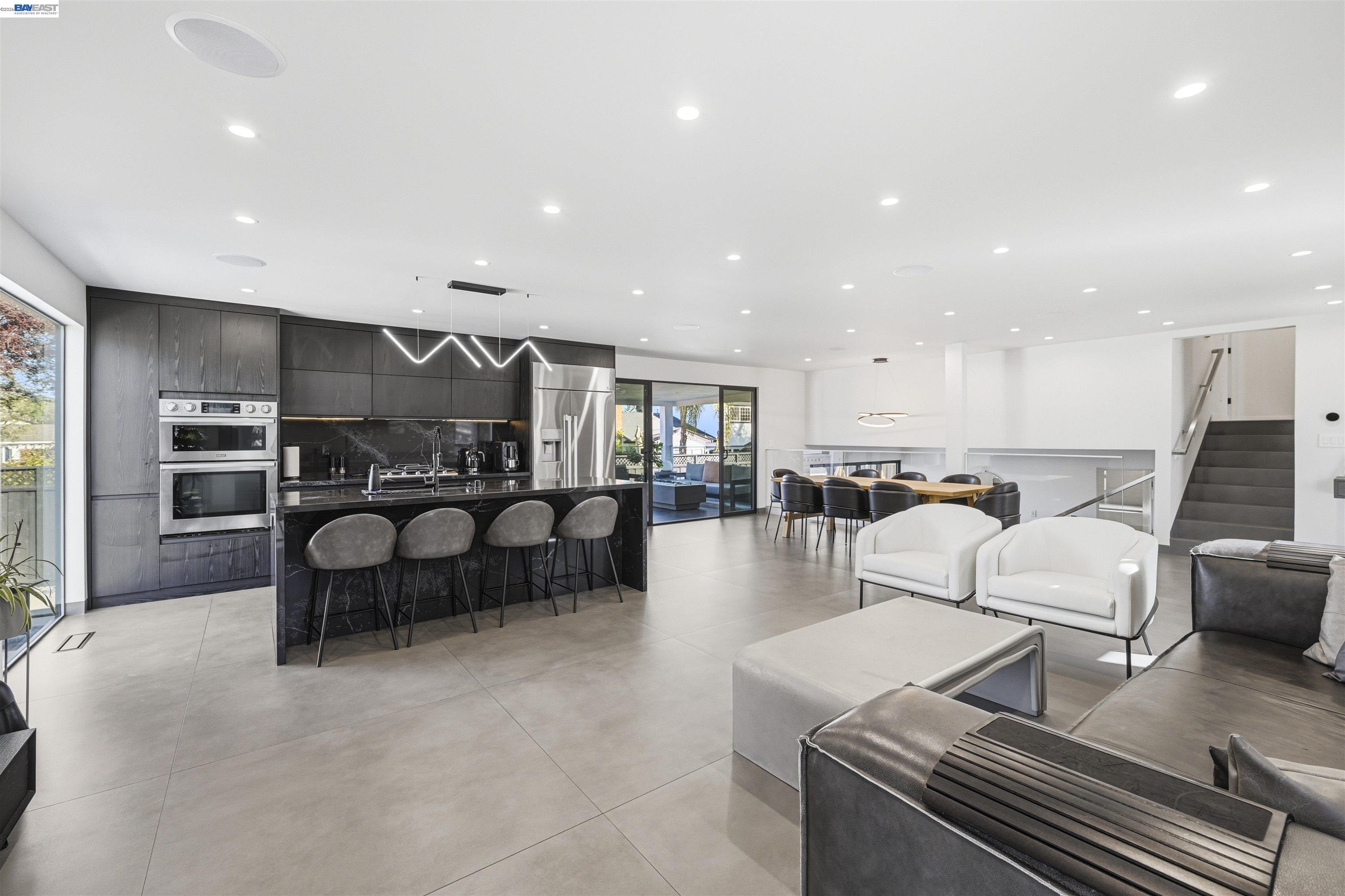 Detail Gallery Image 9 of 49 For 258 Dexter Pl, San Ramon,  CA 94583 - 5 Beds | 4 Baths