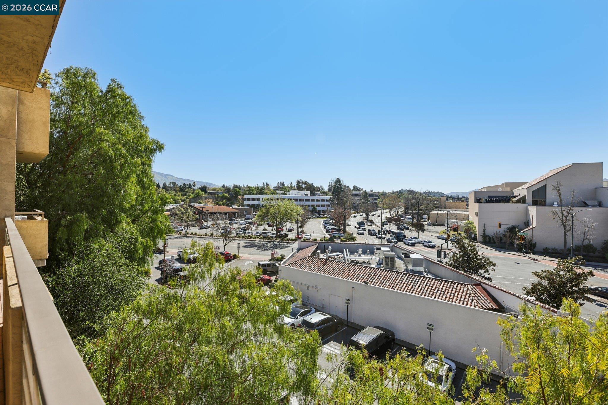Detail Gallery Image 31 of 43 For 1201 Alta Vista Drive #106,  Walnut Creek,  CA 94596-4628 - 2 Beds | 2 Baths