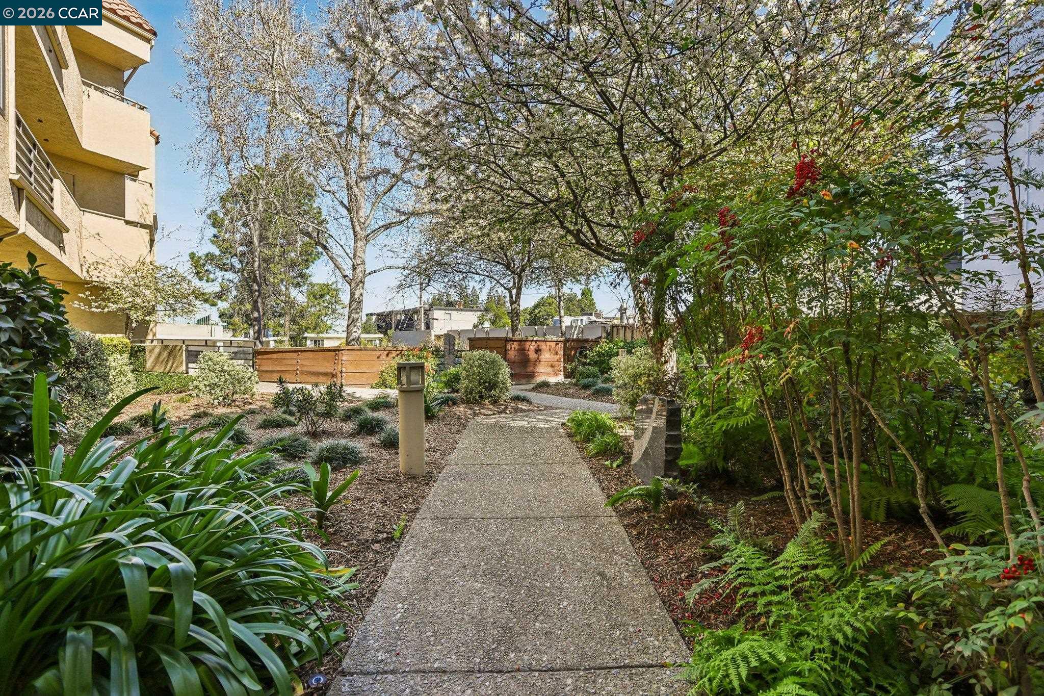 Detail Gallery Image 42 of 43 For 1201 Alta Vista Drive #106,  Walnut Creek,  CA 94596-4628 - 2 Beds | 2 Baths