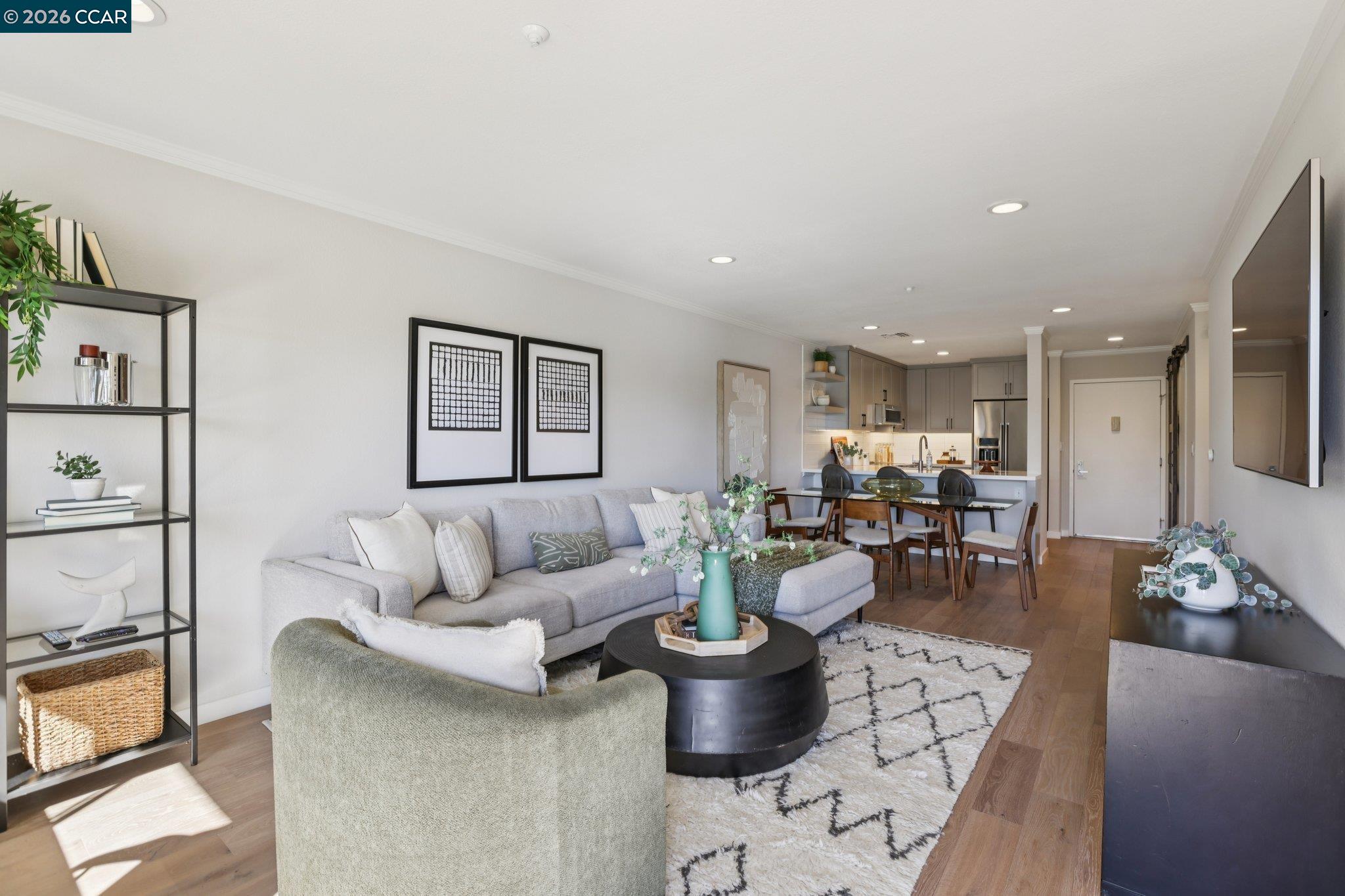 Detail Gallery Image 8 of 43 For 1201 Alta Vista Drive #106,  Walnut Creek,  CA 94596-4628 - 2 Beds | 2 Baths