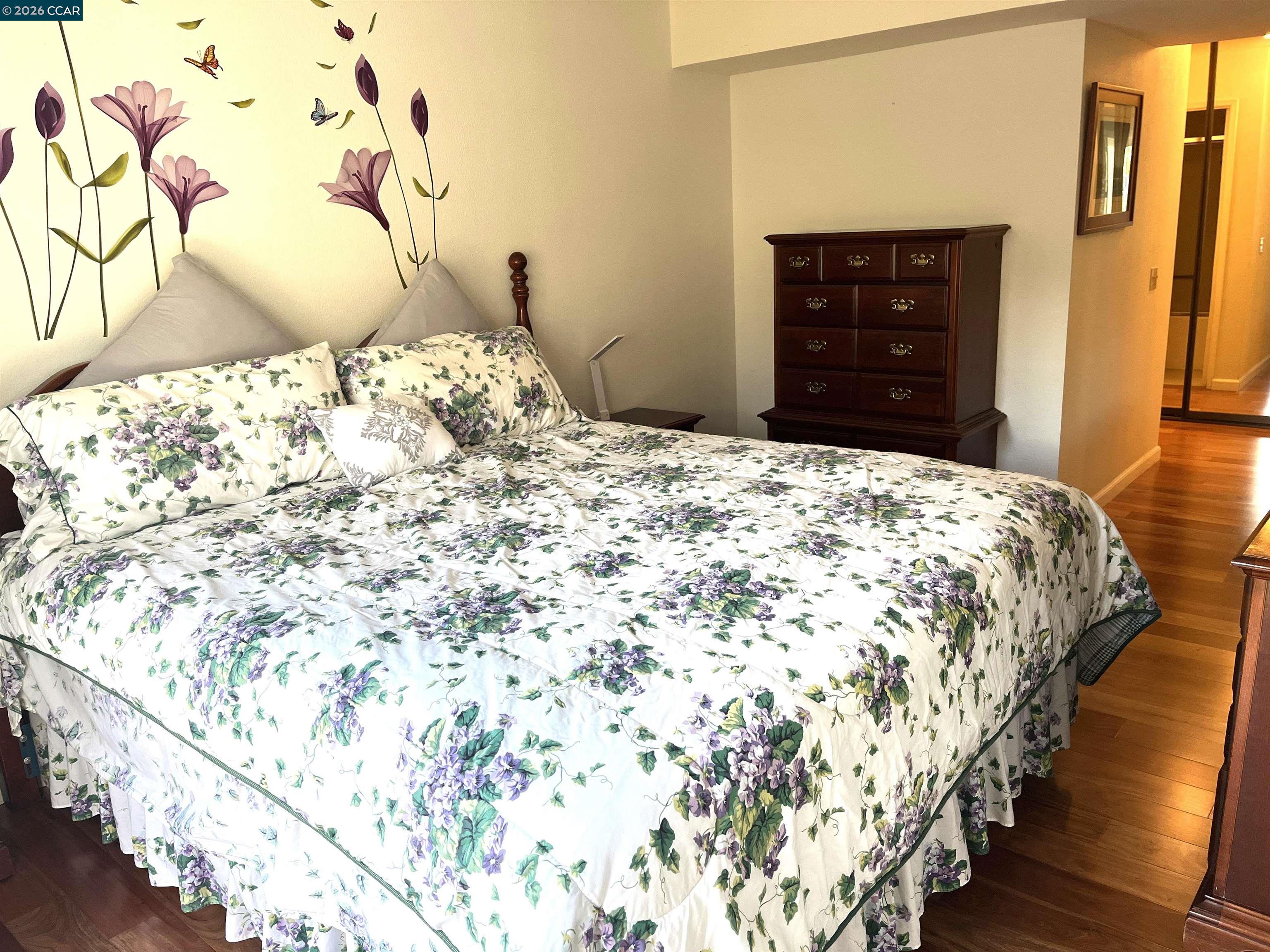 Detail Gallery Image 6 of 21 For 216 Glenwood, Hercules,  CA 94547-3510 - 3 Beds | 2 Baths