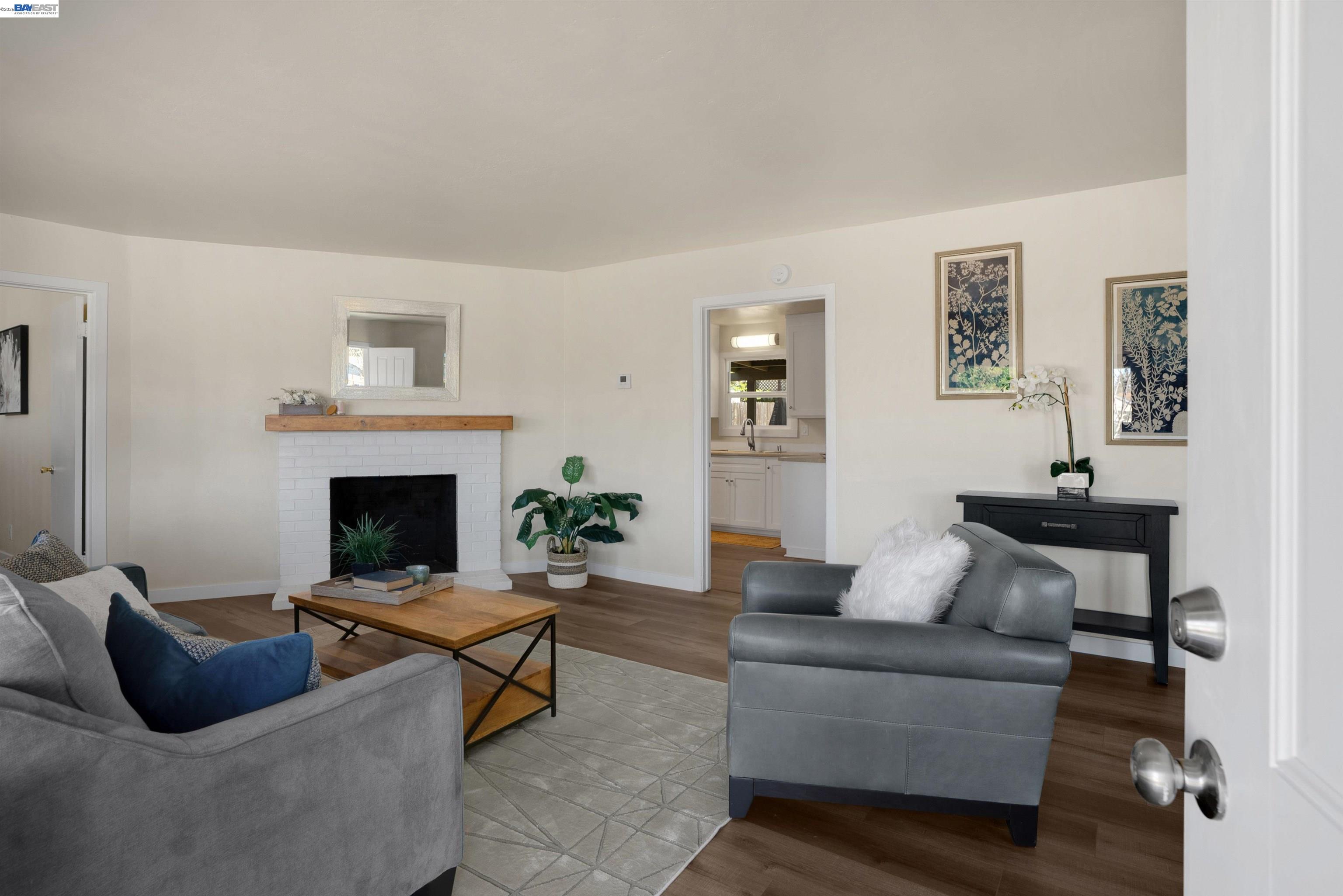 Detail Gallery Image 26 of 26 For 3460 Mayette Ave, Santa Rosa,  CA 95405 - 2 Beds | 1 Baths