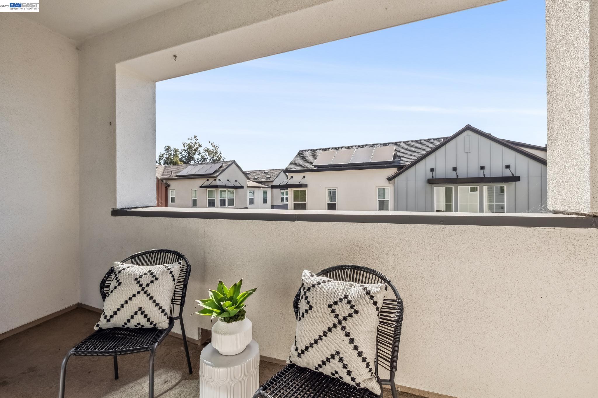 Detail Gallery Image 22 of 60 For 28957 Ashwell Ave, Hayward,  CA 94544 - 3 Beds | 3/1 Baths