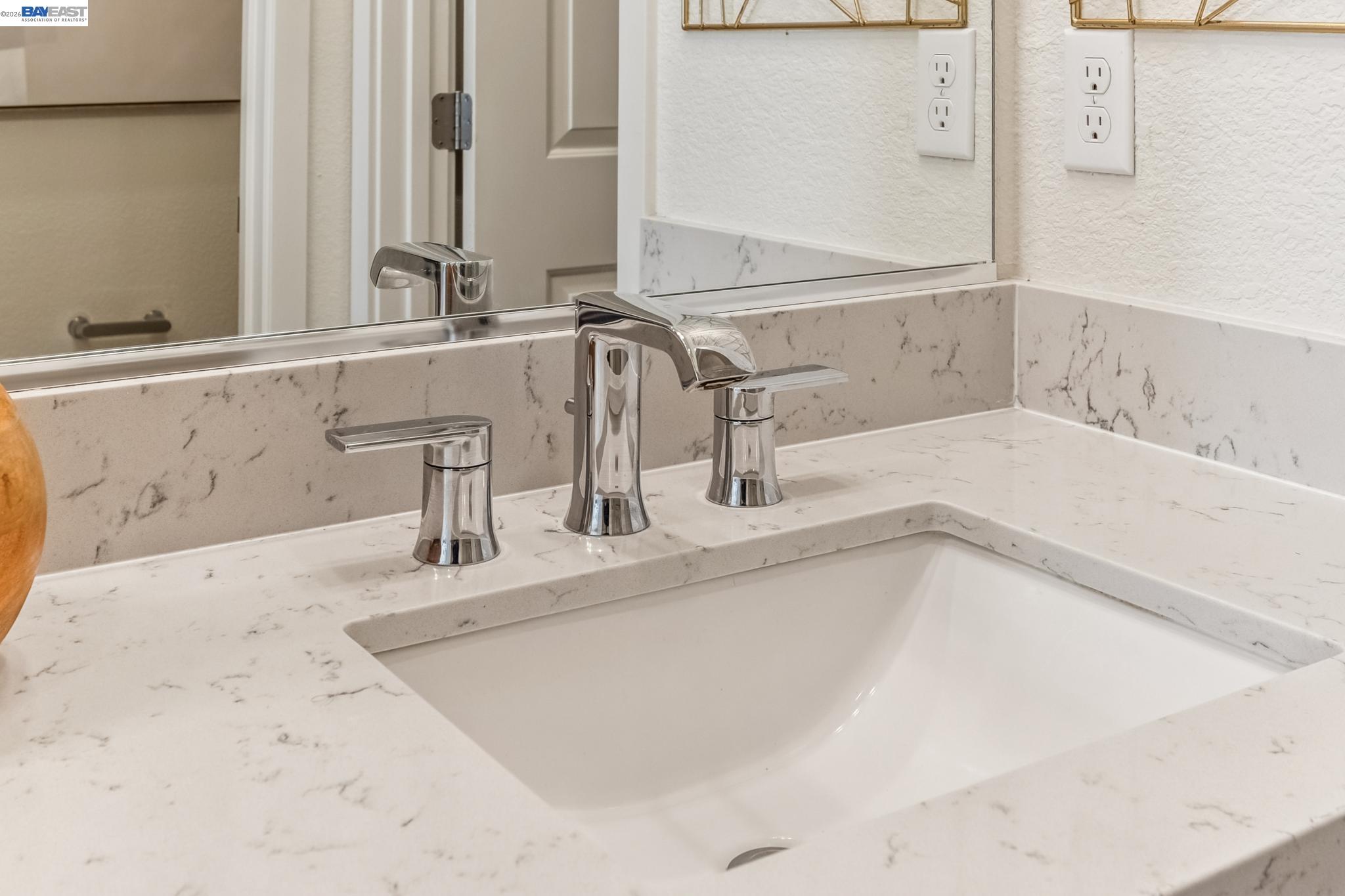 Detail Gallery Image 35 of 60 For 28957 Ashwell Ave, Hayward,  CA 94544 - 3 Beds | 3/1 Baths