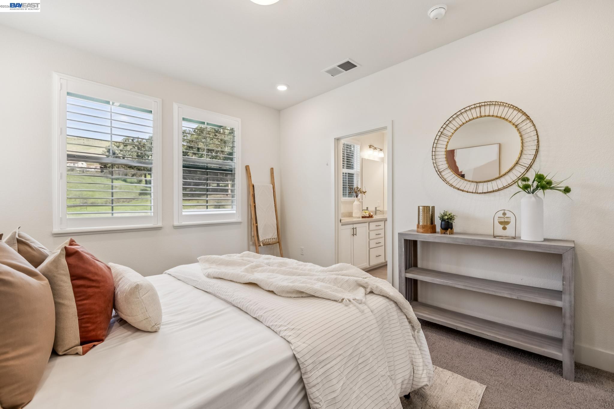 Detail Gallery Image 38 of 60 For 28957 Ashwell Ave, Hayward,  CA 94544 - 3 Beds | 3/1 Baths