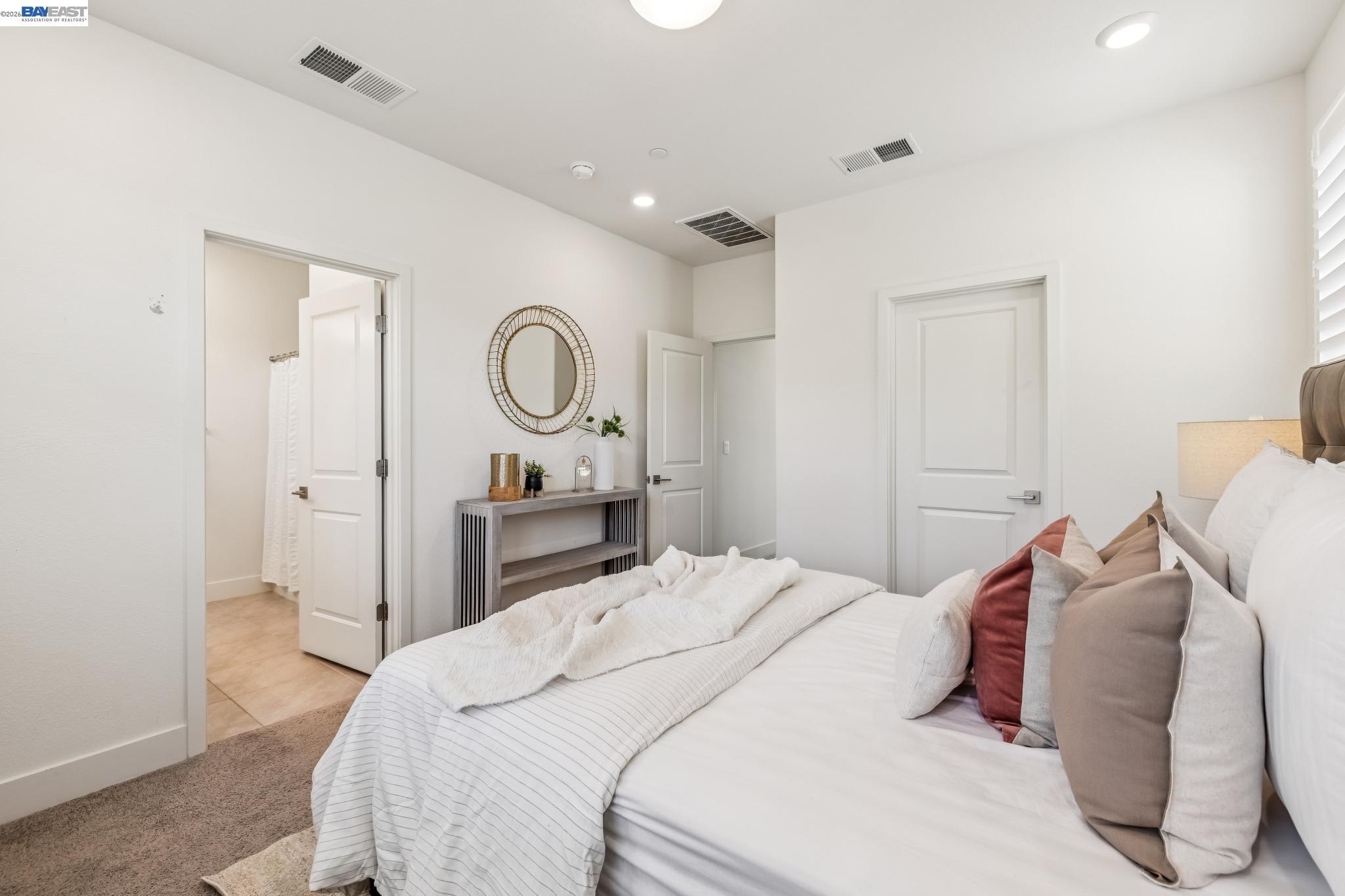 Detail Gallery Image 40 of 60 For 28957 Ashwell Ave, Hayward,  CA 94544 - 3 Beds | 3/1 Baths