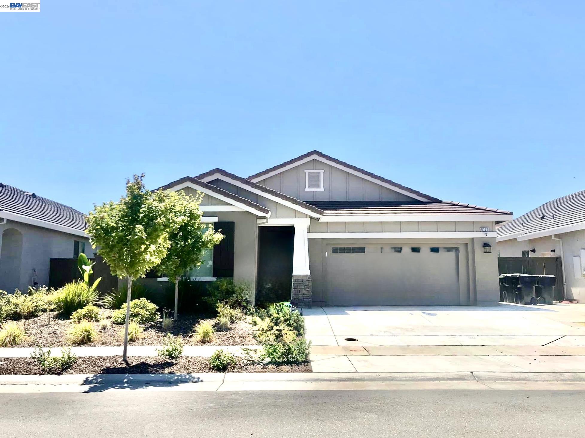 Front Image Thumbnail for BE41126996