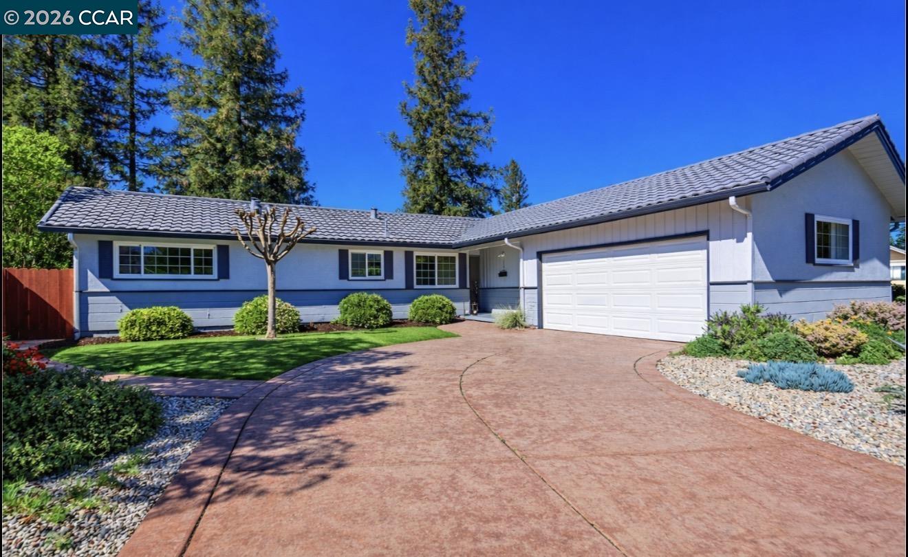 Front Image Thumbnail for CC41126997