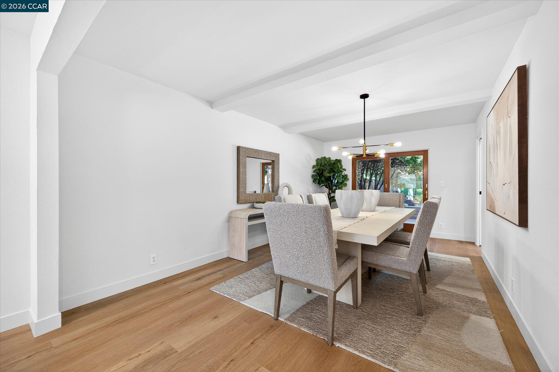 Detail Gallery Image 19 of 55 For 1950 Whitecliff Ct, Walnut Creek,  CA 94596 - 5 Beds | 4 Baths