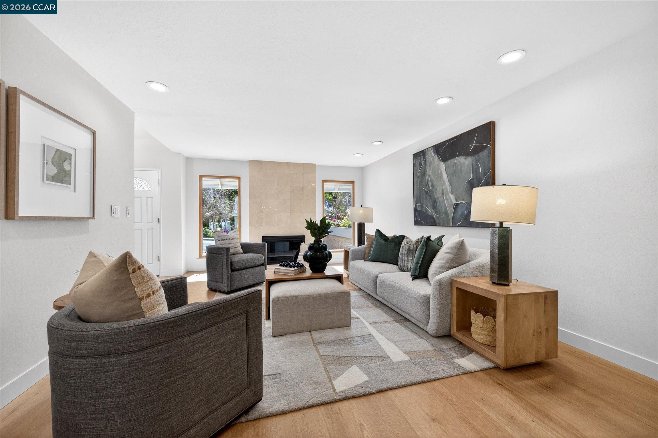 Detail Gallery Image 22 of 55 For 1950 Whitecliff Ct, Walnut Creek,  CA 94596 - 5 Beds | 4 Baths