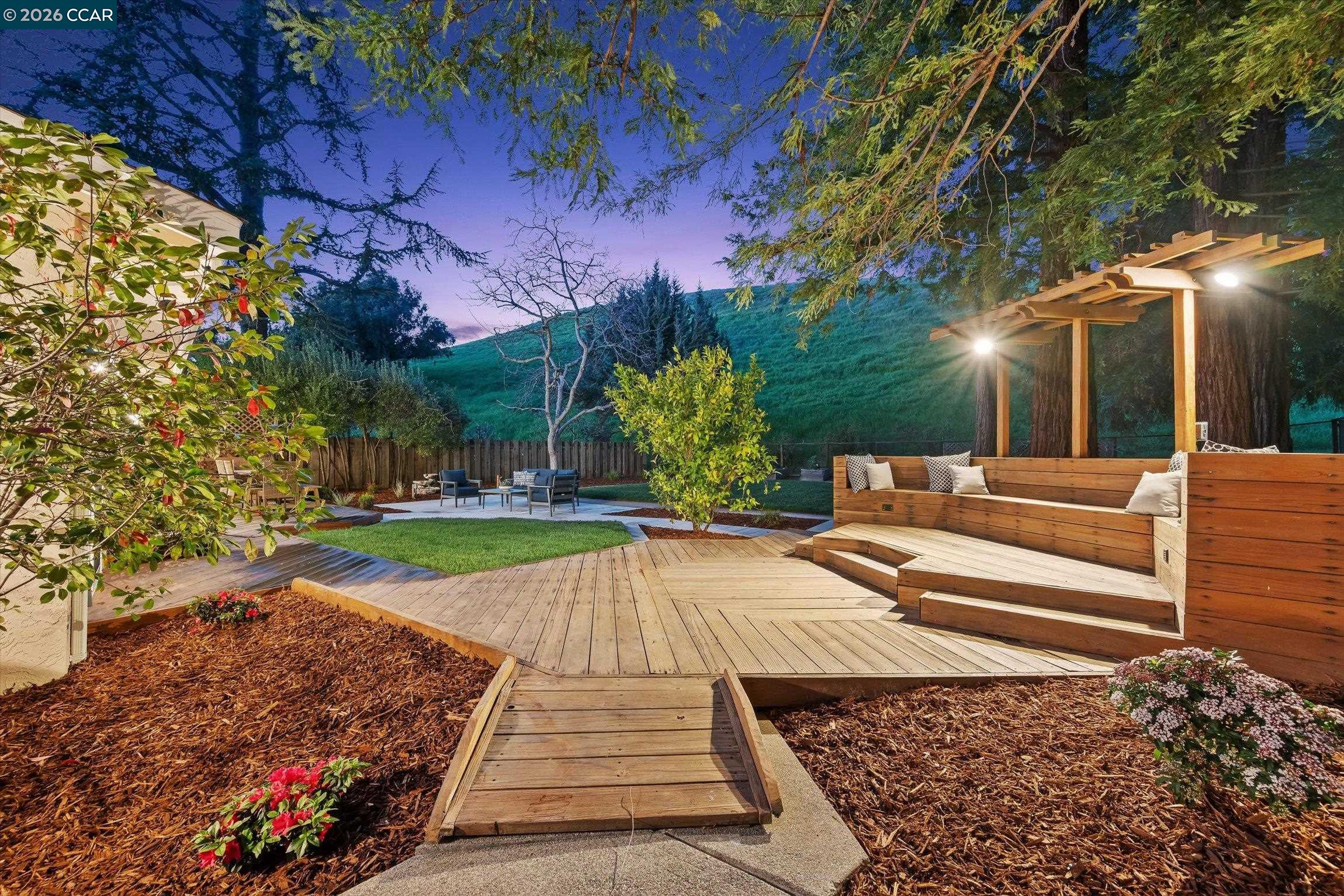 Detail Gallery Image 50 of 55 For 1950 Whitecliff Ct, Walnut Creek,  CA 94596 - 5 Beds | 4 Baths