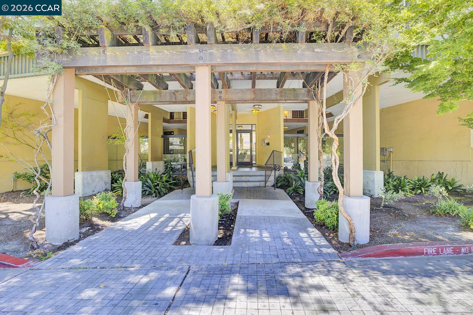 Photo #26: 41127003 Listing: Photo #26