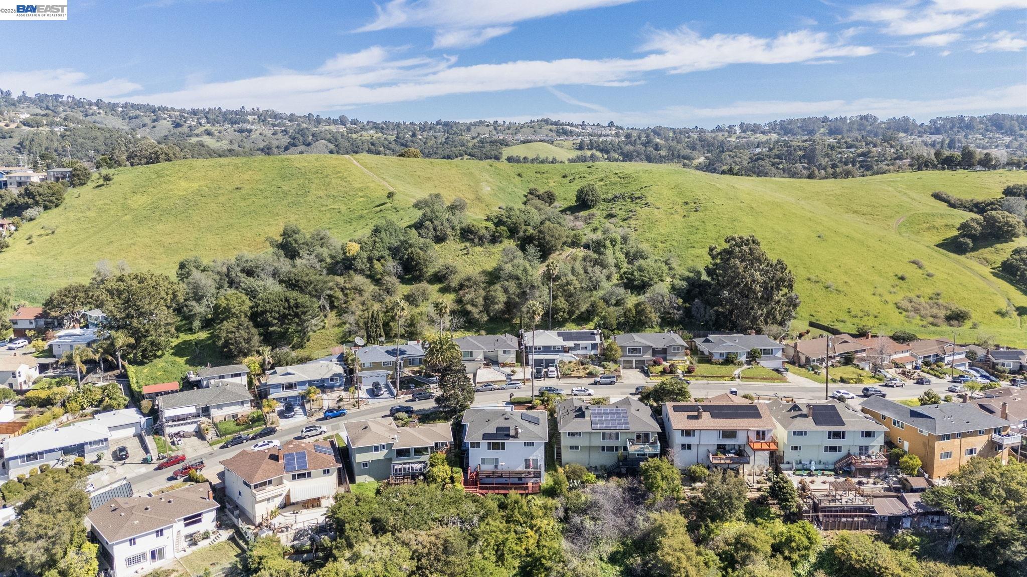 Detail Gallery Image 31 of 36 For 8445 Aster Ave, Oakland,  CA 94605 - 3 Beds | 1/1 Baths