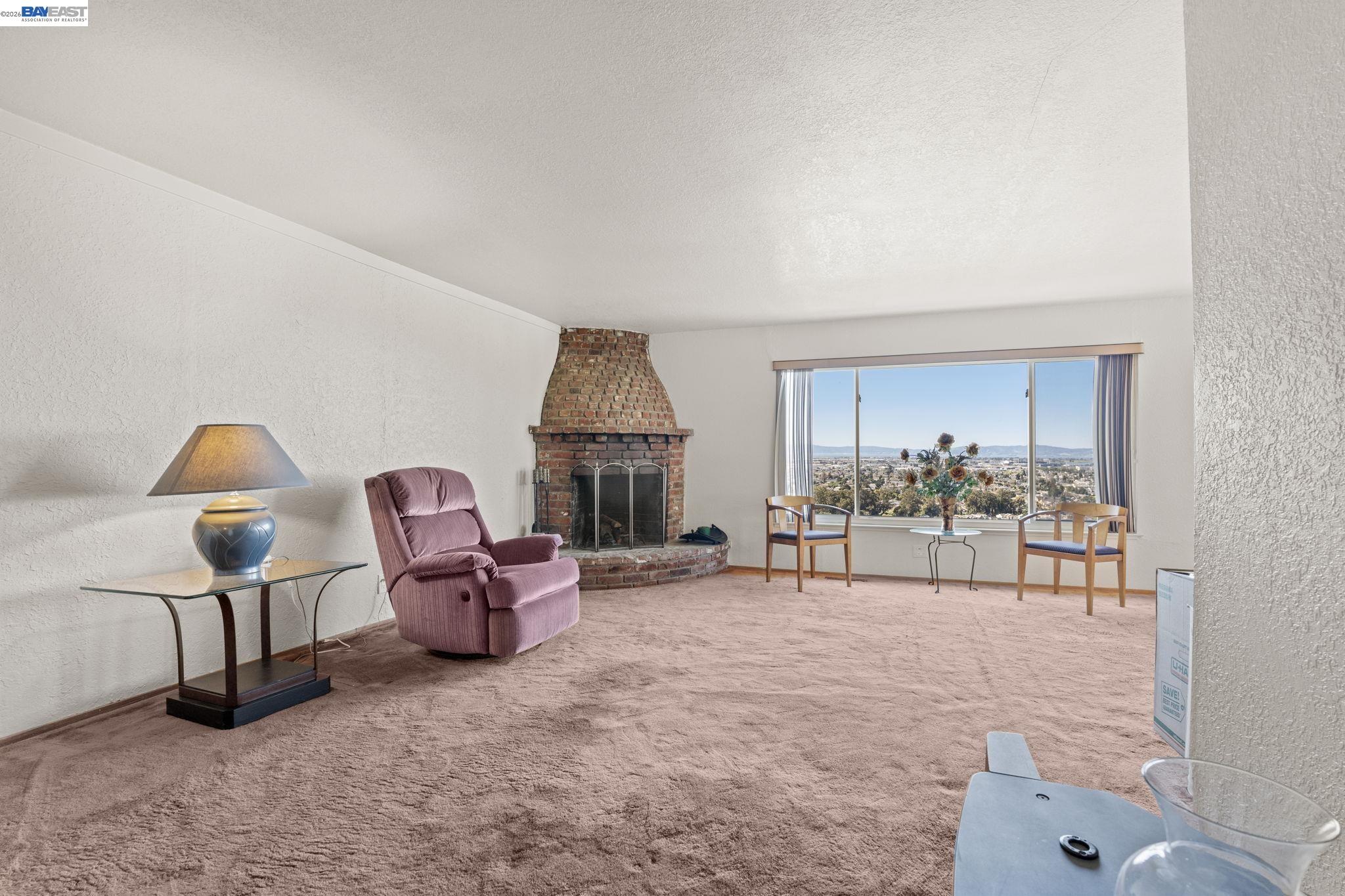 Detail Gallery Image 8 of 36 For 8445 Aster Ave, Oakland,  CA 94605 - 3 Beds | 1/1 Baths