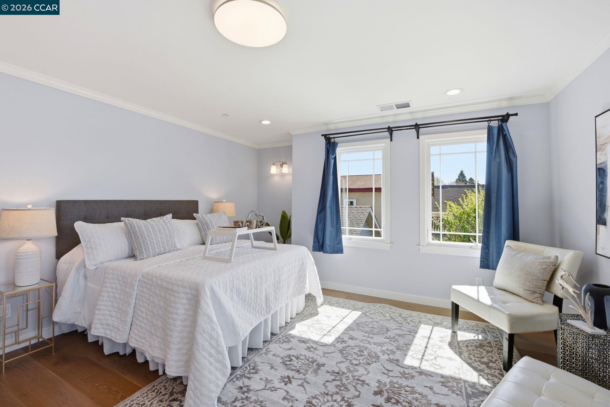 Detail Gallery Image 32 of 43 For 1036 Ramona Ave, Albany,  CA 94706-2515 - 4 Beds | 3/1 Baths