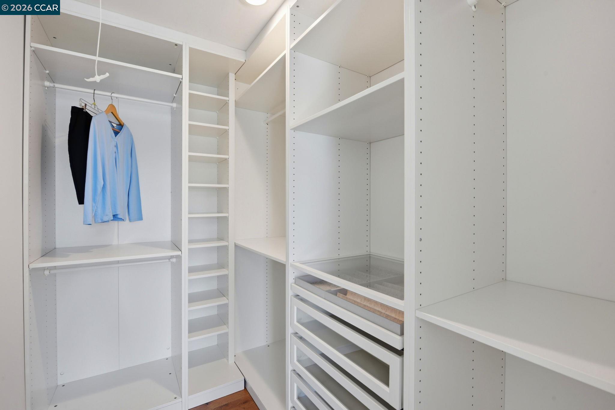 Detail Gallery Image 33 of 43 For 1036 Ramona Ave, Albany,  CA 94706-2515 - 4 Beds | 3/1 Baths