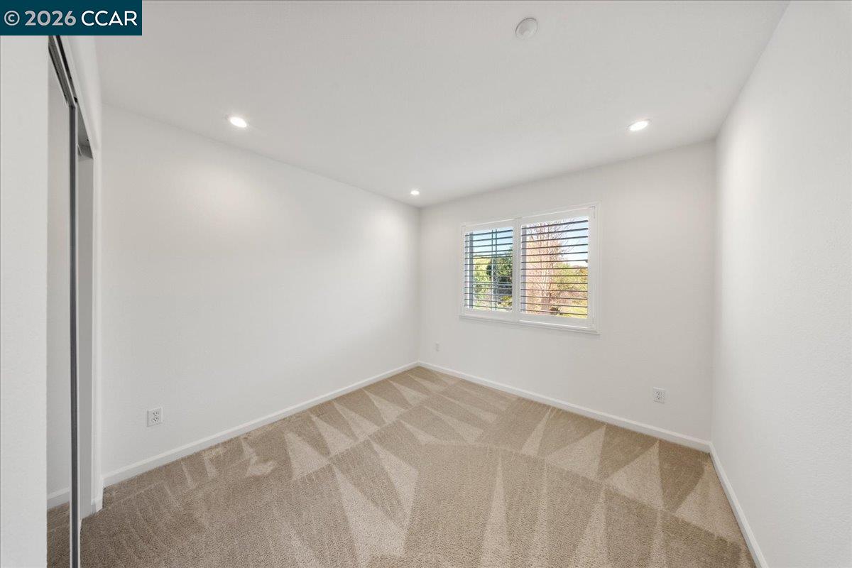 Photo #12: 41127008 Listing: Photo #12