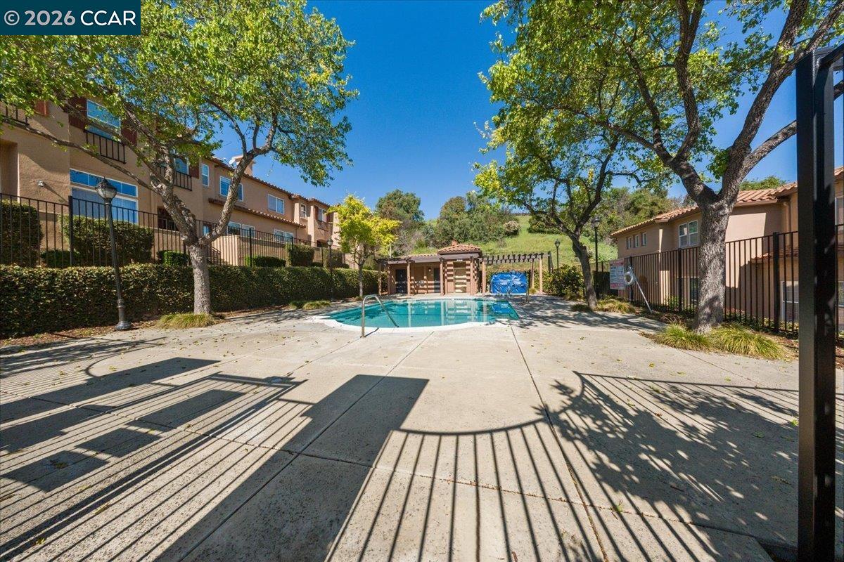 Photo #22: 41127008 Listing: Photo #22