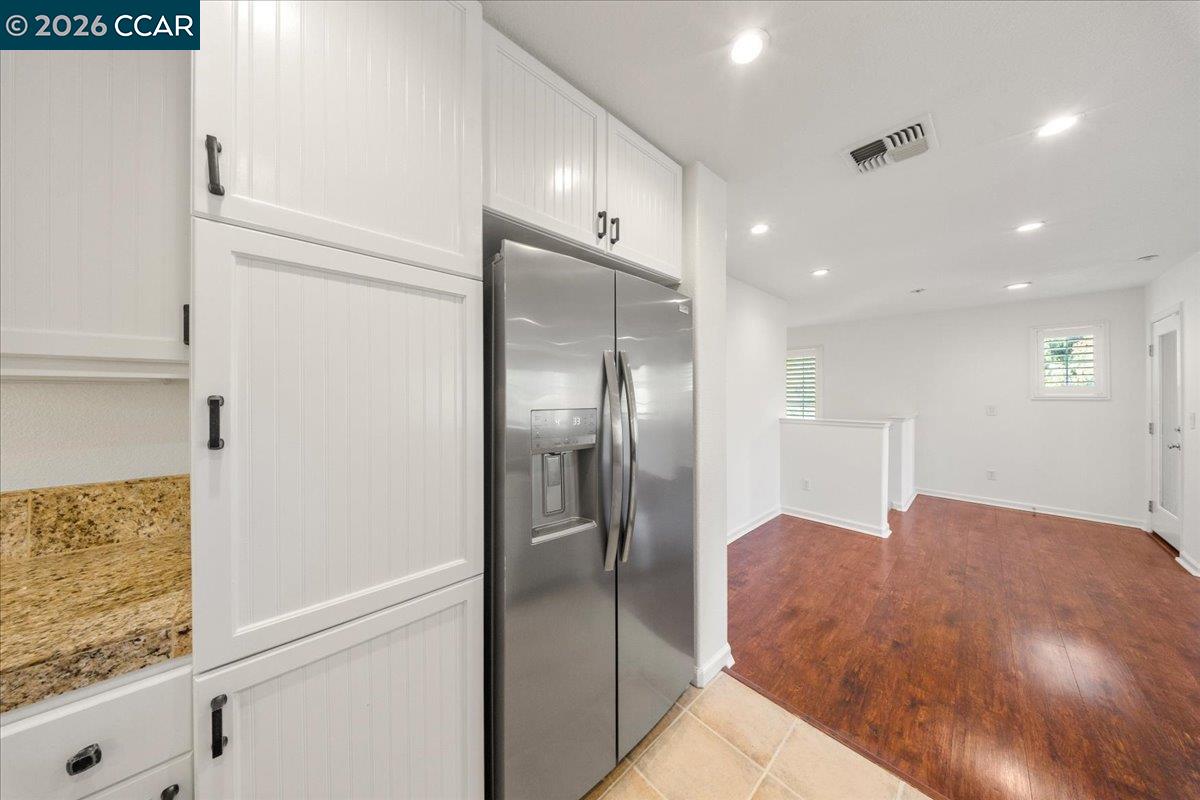 Photo #8: 41127008 Listing: Photo #8