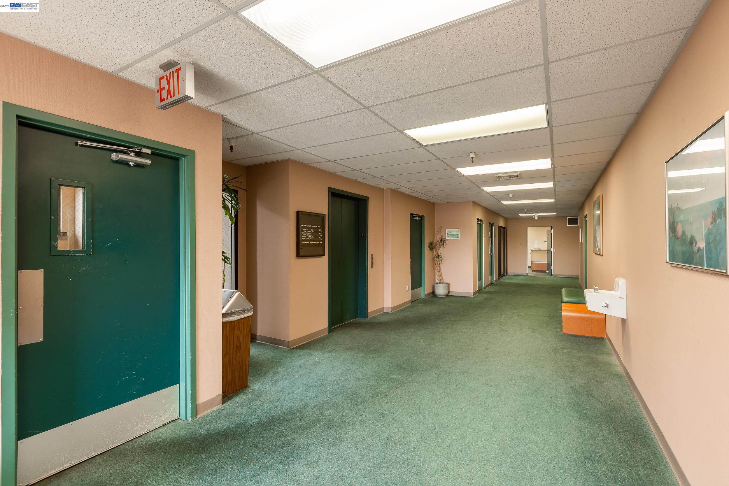 Detail Gallery Image 13 of 60 For 1610 Soquel Ave, Santa Cruz,  CA 95062 - – Beds | – Baths