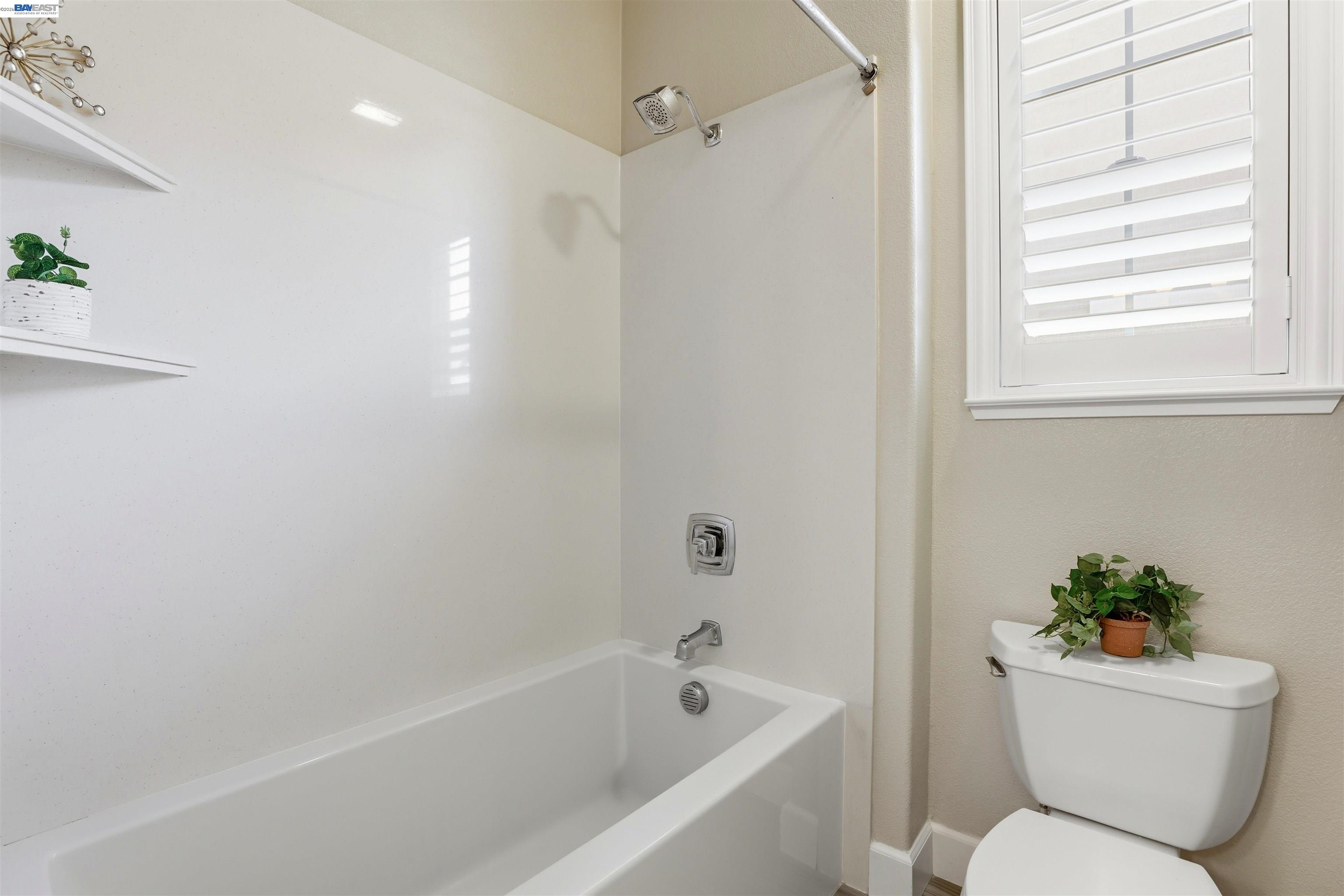 Detail Gallery Image 29 of 41 For 215 E Cara Ct, Mountain House,  CA 95391 - 3 Beds | 2/1 Baths