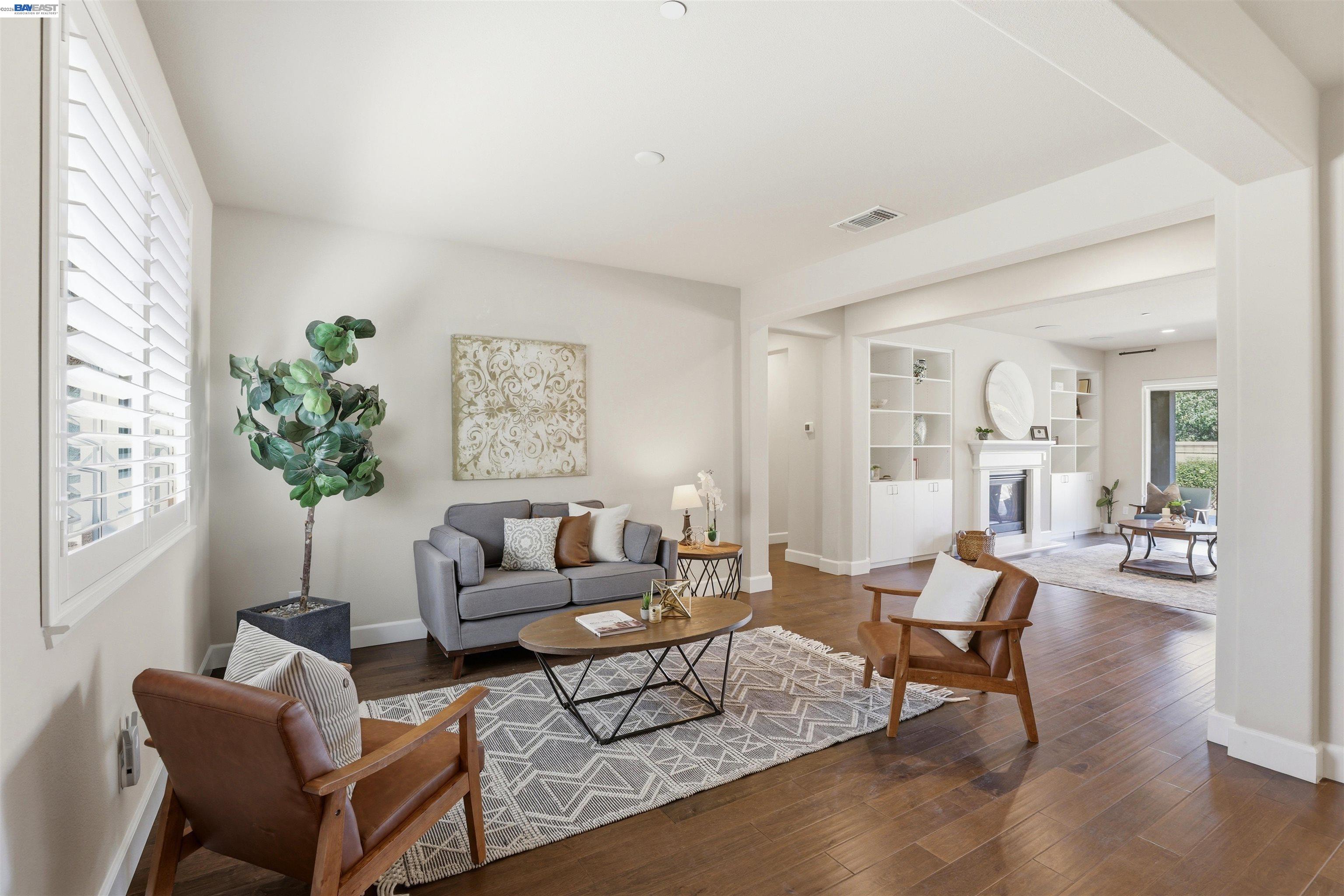 Detail Gallery Image 7 of 41 For 215 E Cara Ct, Mountain House,  CA 95391 - 3 Beds | 2/1 Baths