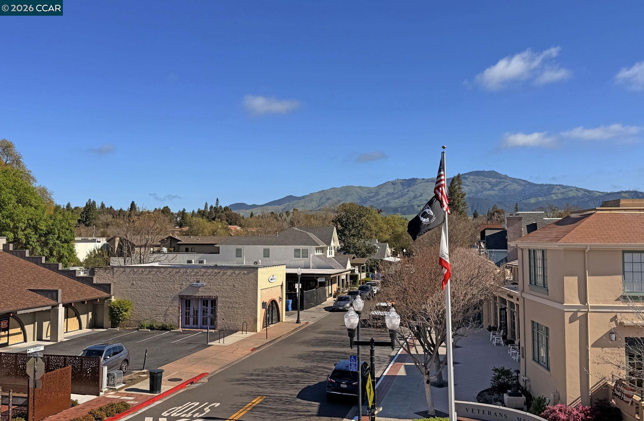 Detail Gallery Image 11 of 30 For 111 W Prospect Ave. #205,  Danville,  CA 94526 - 1 Beds | 1/1 Baths