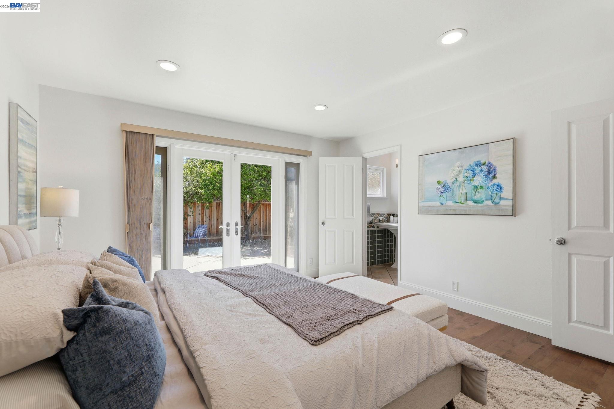 Detail Gallery Image 18 of 38 For 5494 Sharon Ln, San Jose,  CA 95124 - 3 Beds | 2 Baths