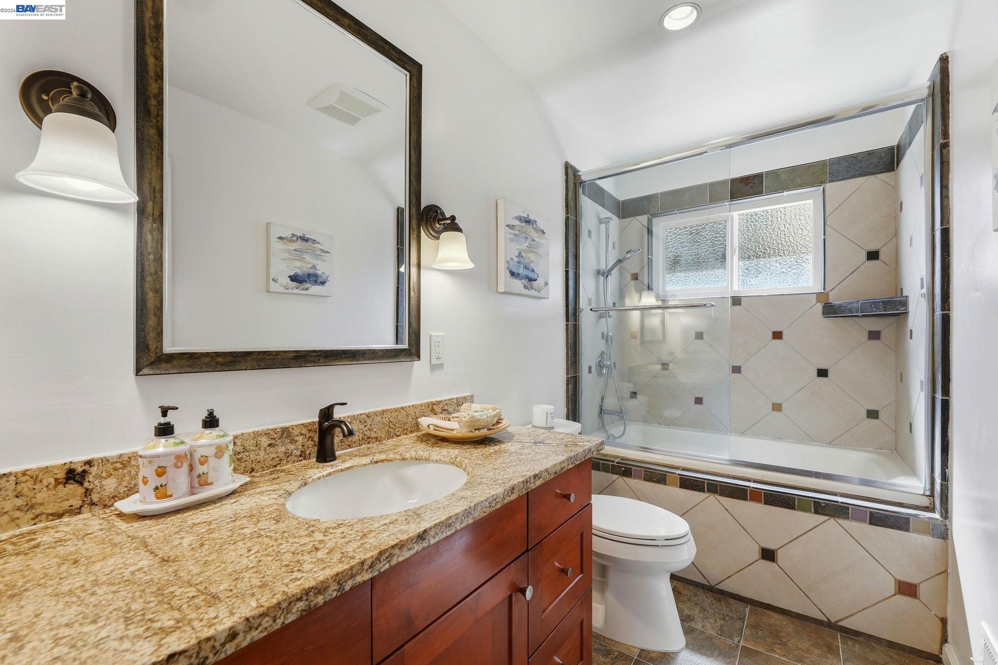 Detail Gallery Image 24 of 38 For 5494 Sharon Ln, San Jose,  CA 95124 - 3 Beds | 2 Baths