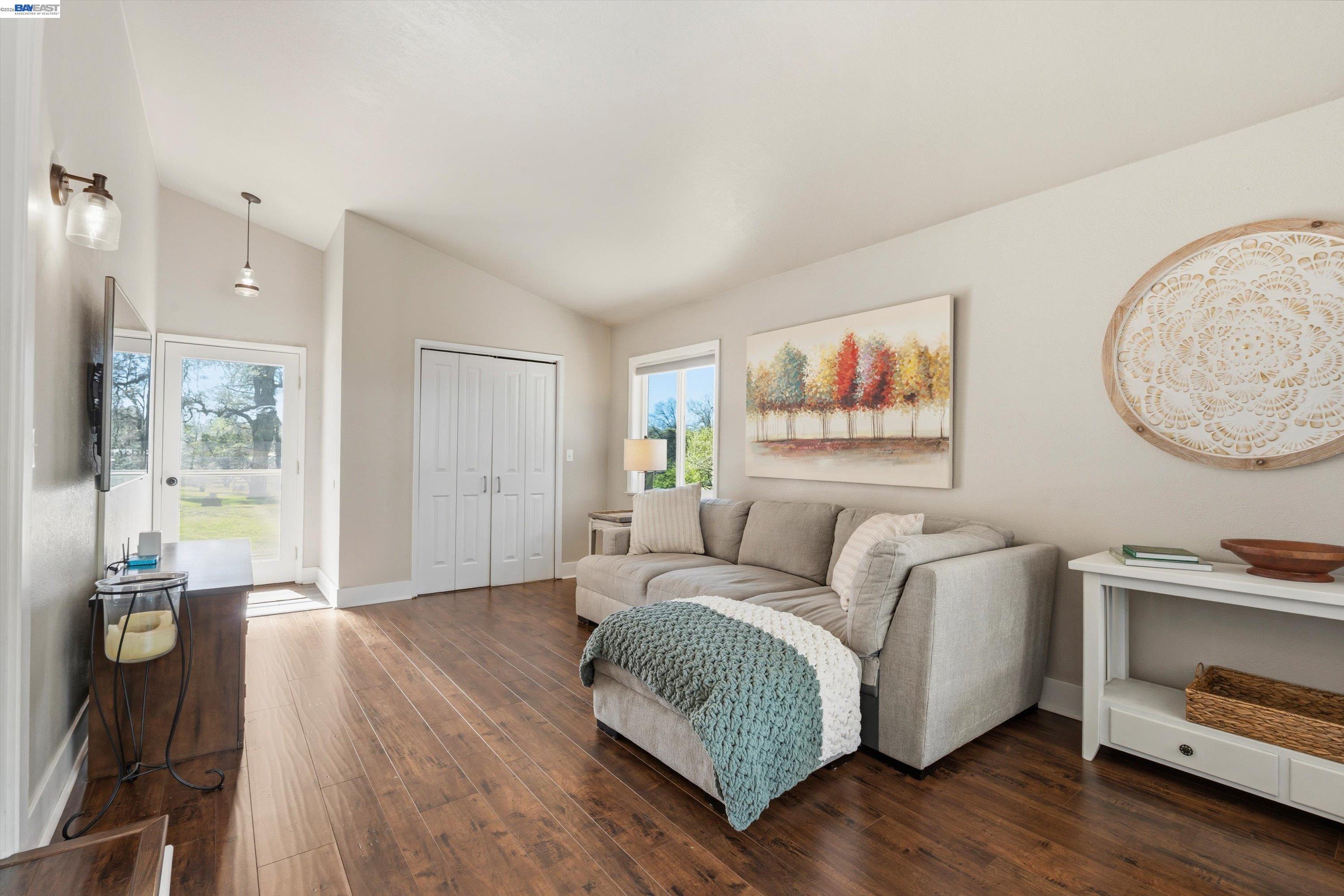 Detail Gallery Image 20 of 44 For 20140 Redwood Dr, Foresthill,  CA 95631 - 3 Beds | 2 Baths
