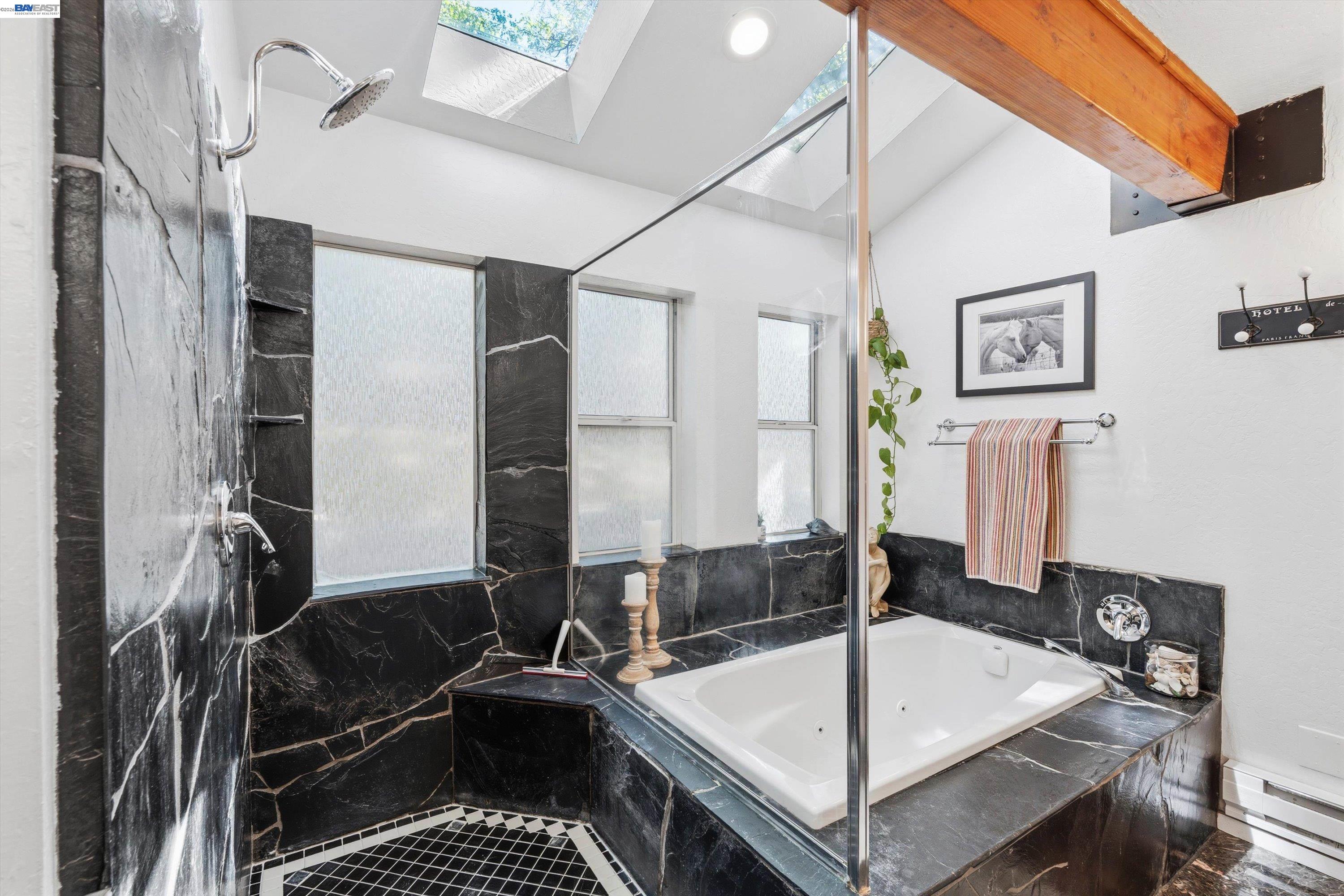 Detail Gallery Image 26 of 44 For 20140 Redwood Dr, Foresthill,  CA 95631 - 3 Beds | 2 Baths