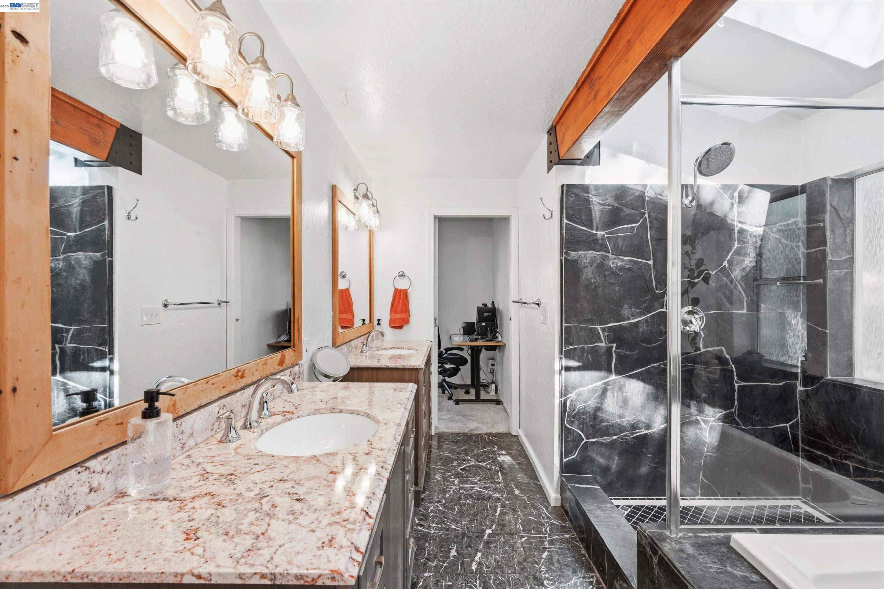 Detail Gallery Image 27 of 44 For 20140 Redwood Dr, Foresthill,  CA 95631 - 3 Beds | 2 Baths