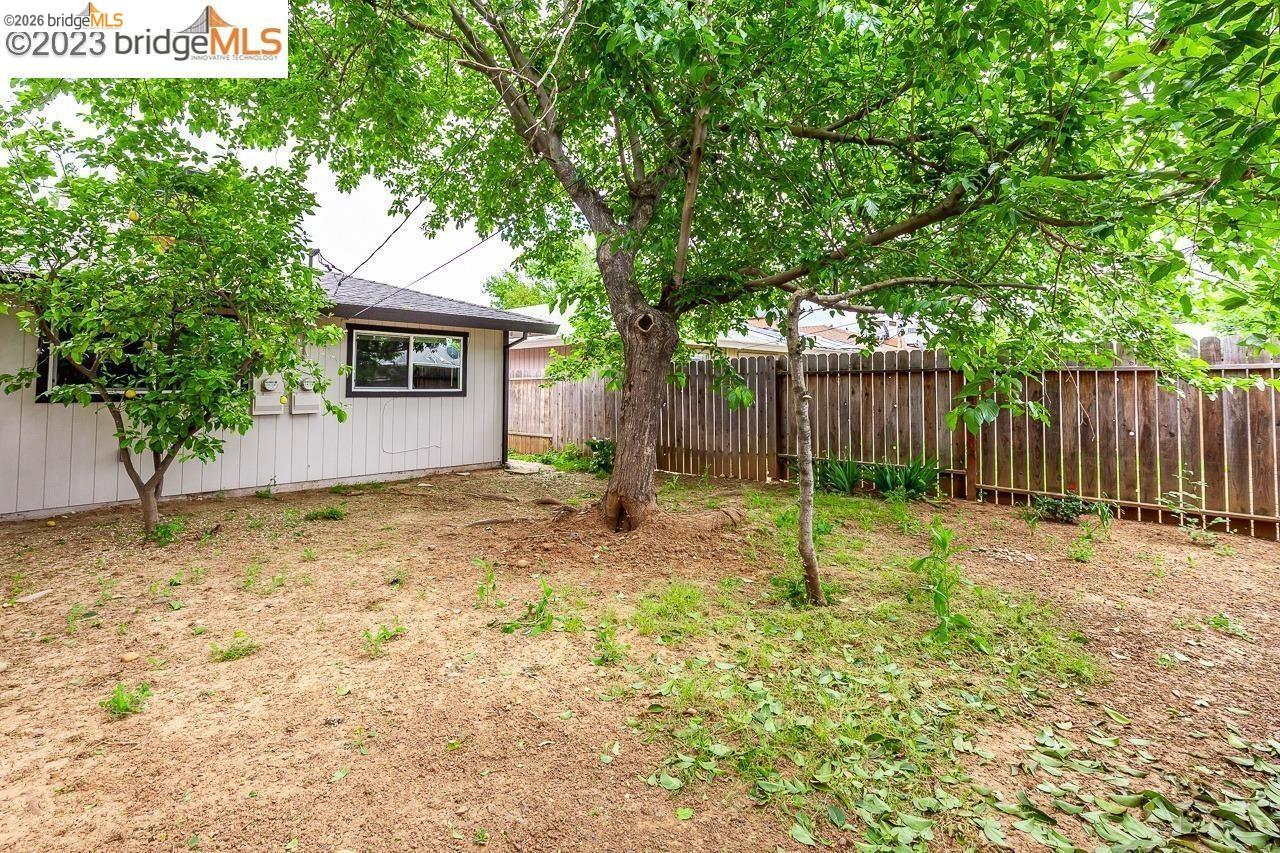 Detail Gallery Image 11 of 12 For 10132 Rockingham, Sacramento,  CA 95827 - 2 Beds | 1 Baths